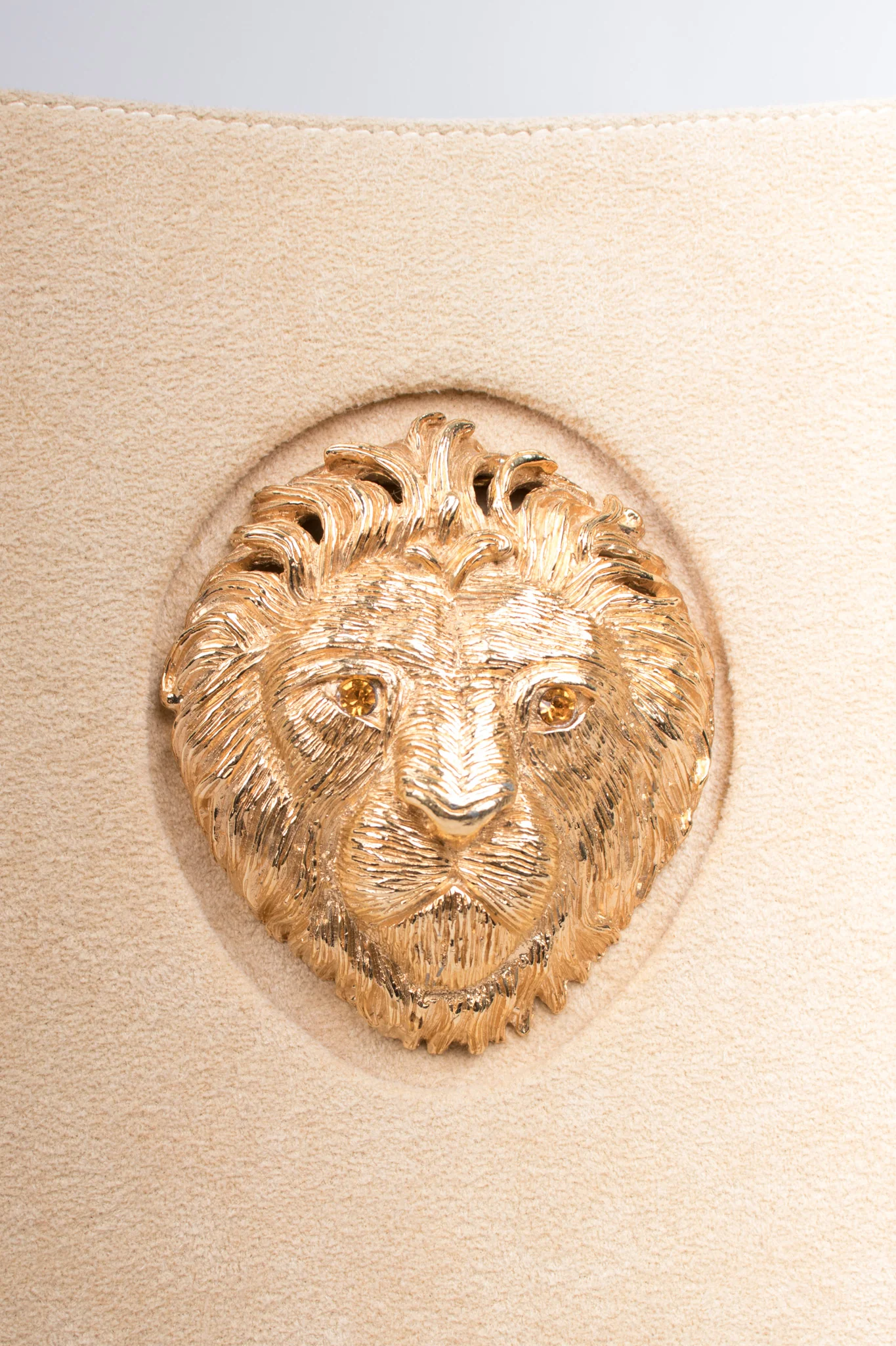 Lion Medallion Bag - Image 9