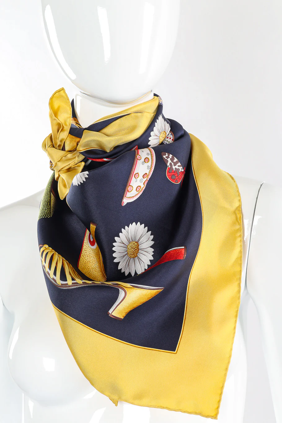 Summer Heels Print Scarf - Image 2