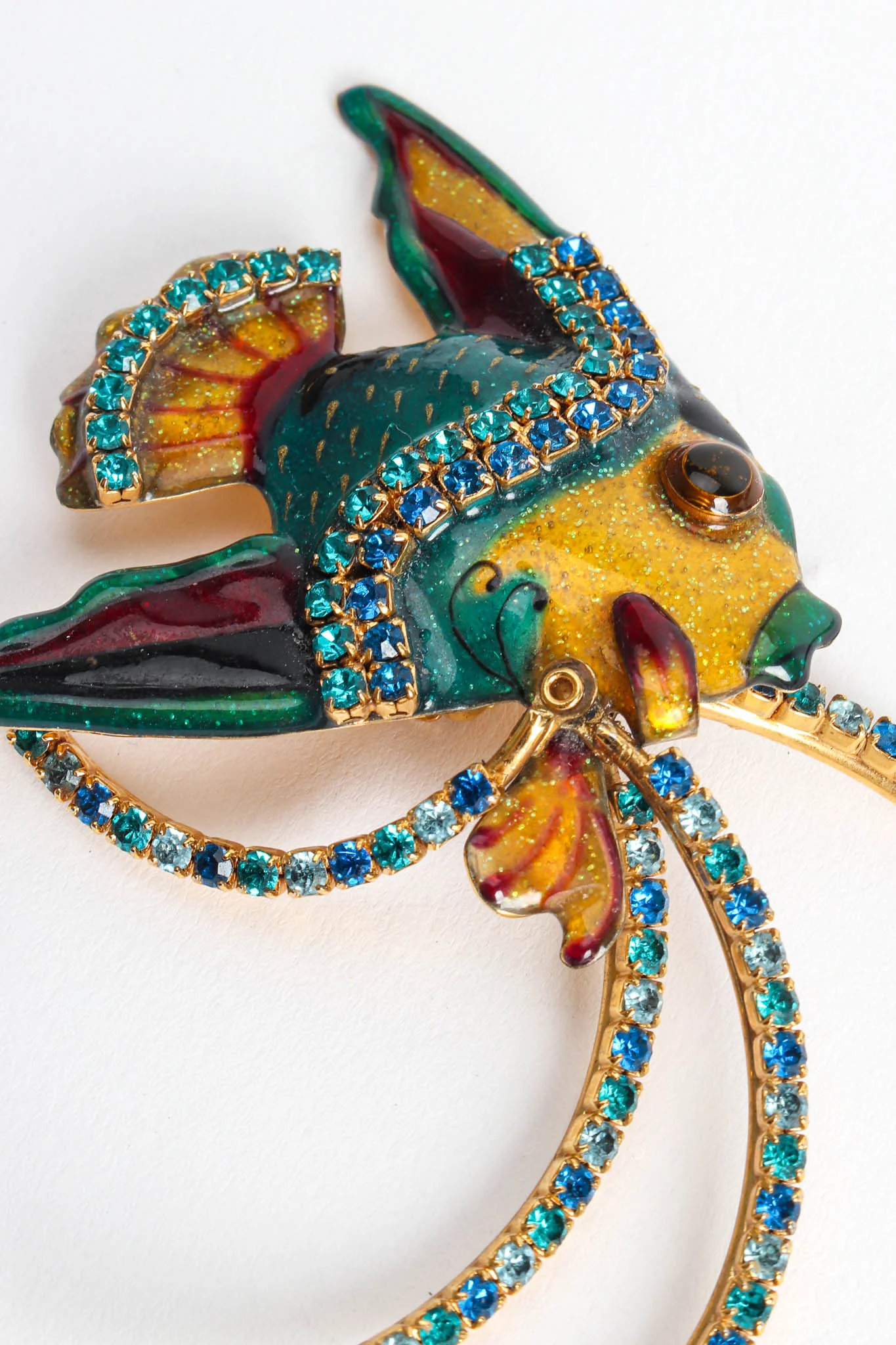 Swimming Angelfish Earrings - Image 7