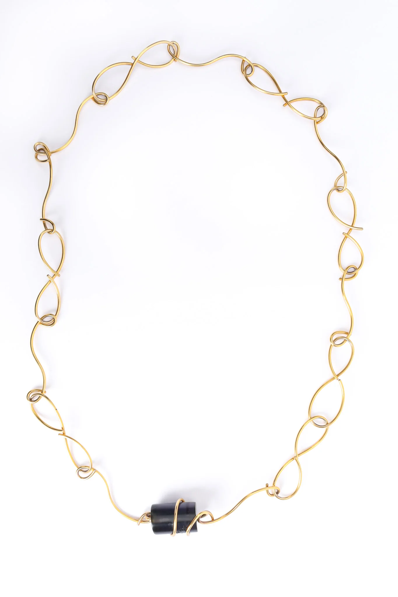 Swirl Loop Wire Necklace - Image 3