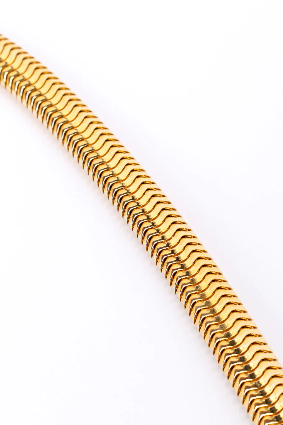 Swirl Motif Pendant Necklace - Image 7