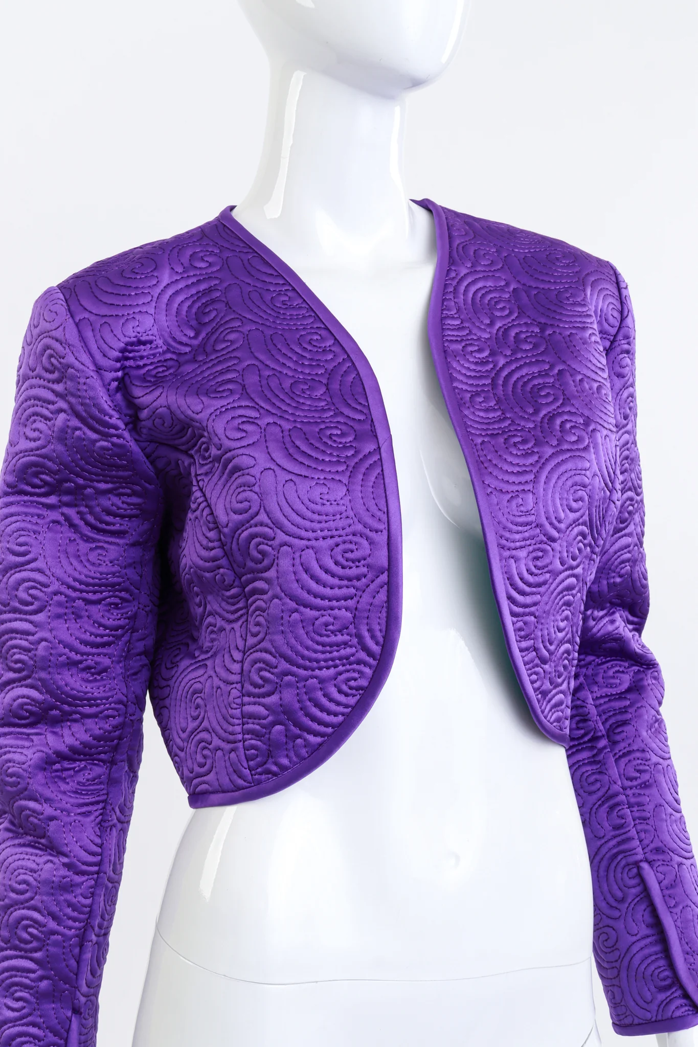 Swirl Quilted Bolero Jacket - Image 4