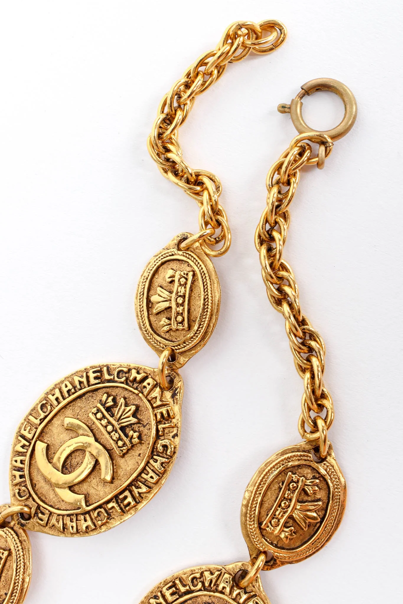 Test 1980's Crown CC Logo Coin Necklace - Image 10