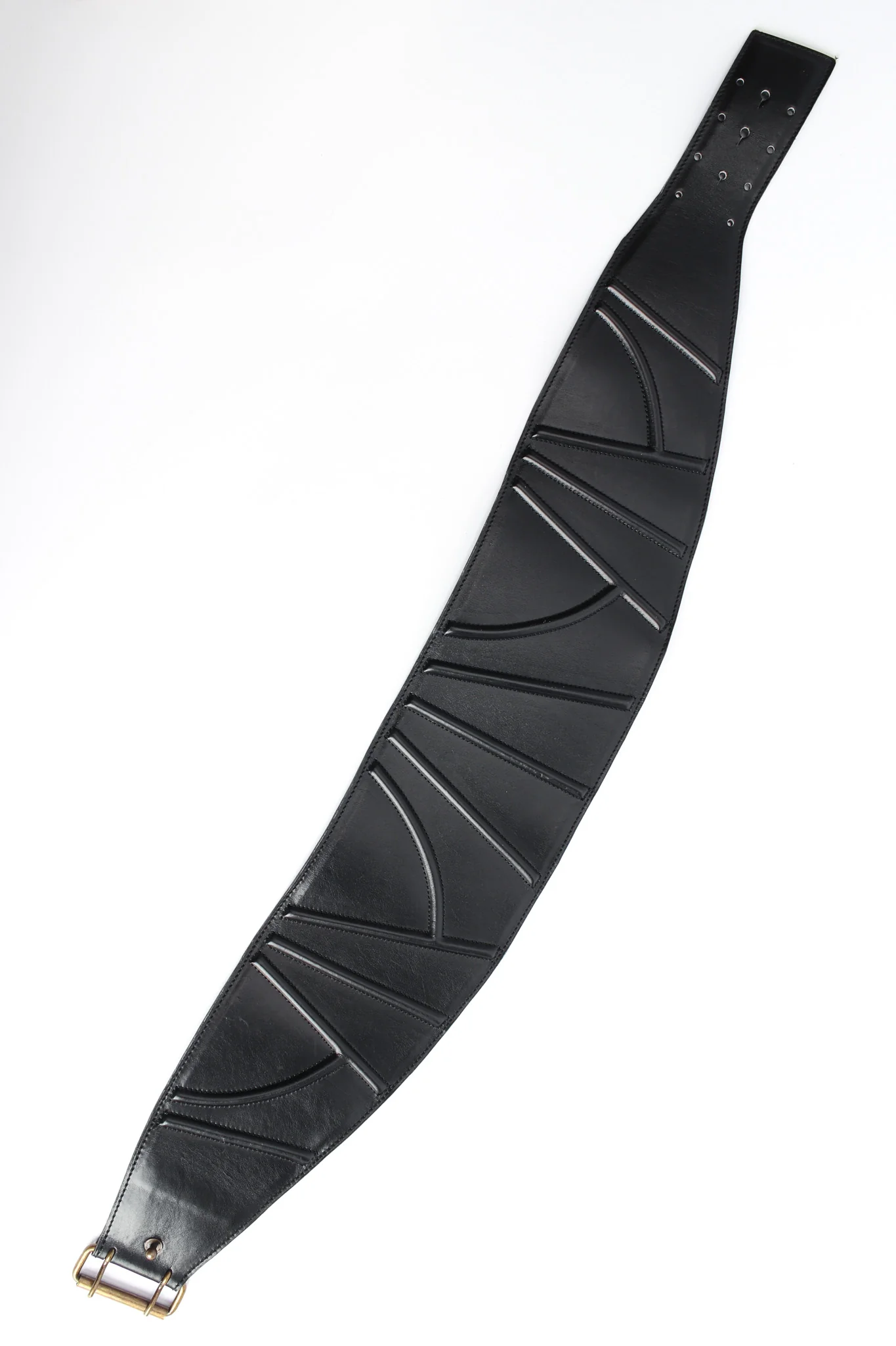 Textured Geo Leather Waist Belt - Image 4