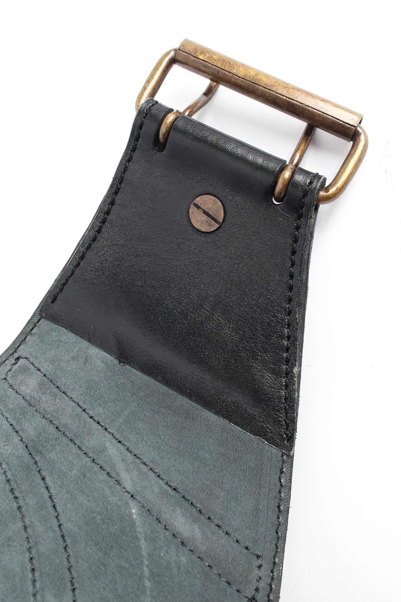 Textured Geo Leather Waist Belt - Image 8