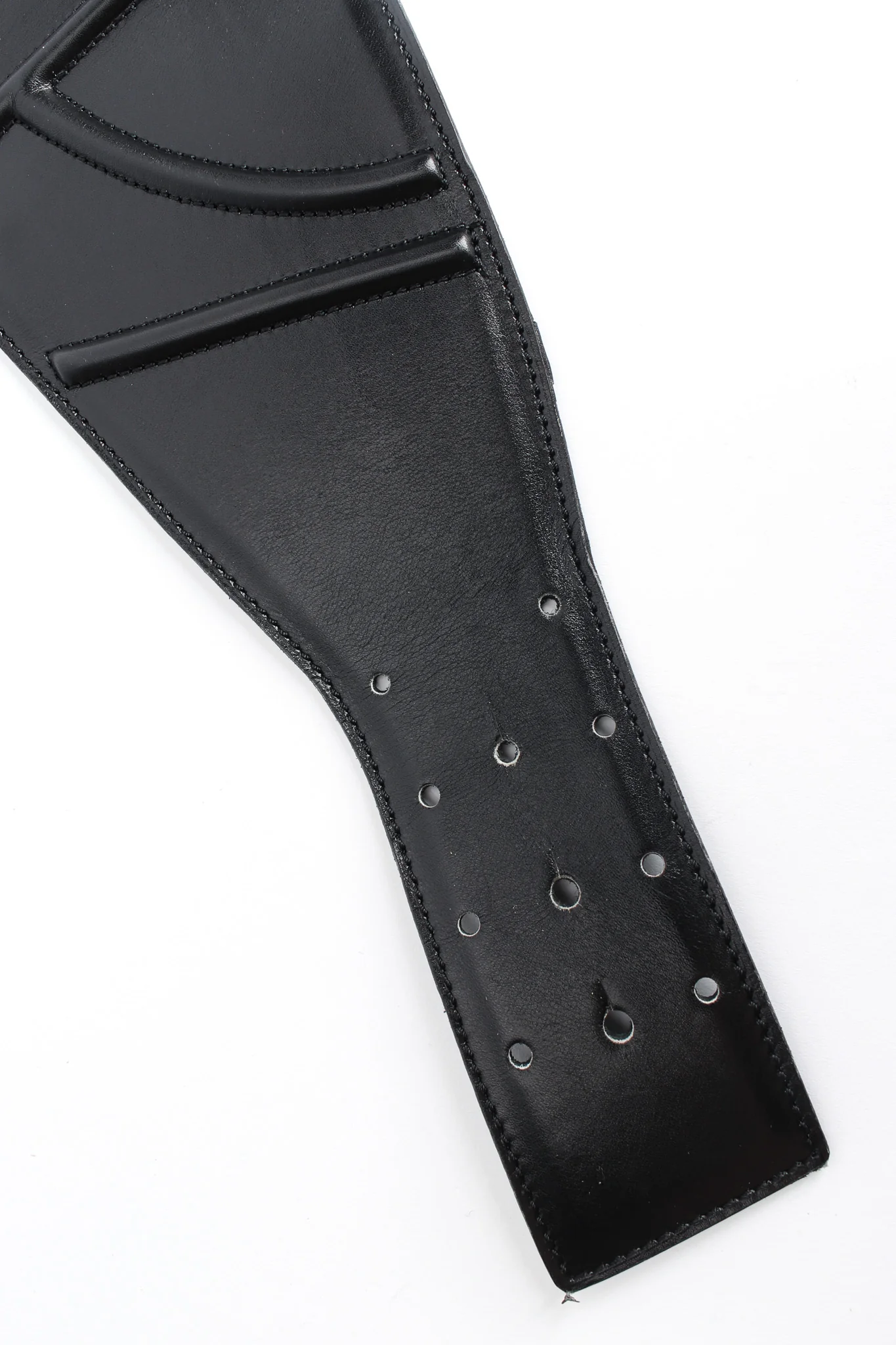Textured Geo Leather Waist Belt - Image 9