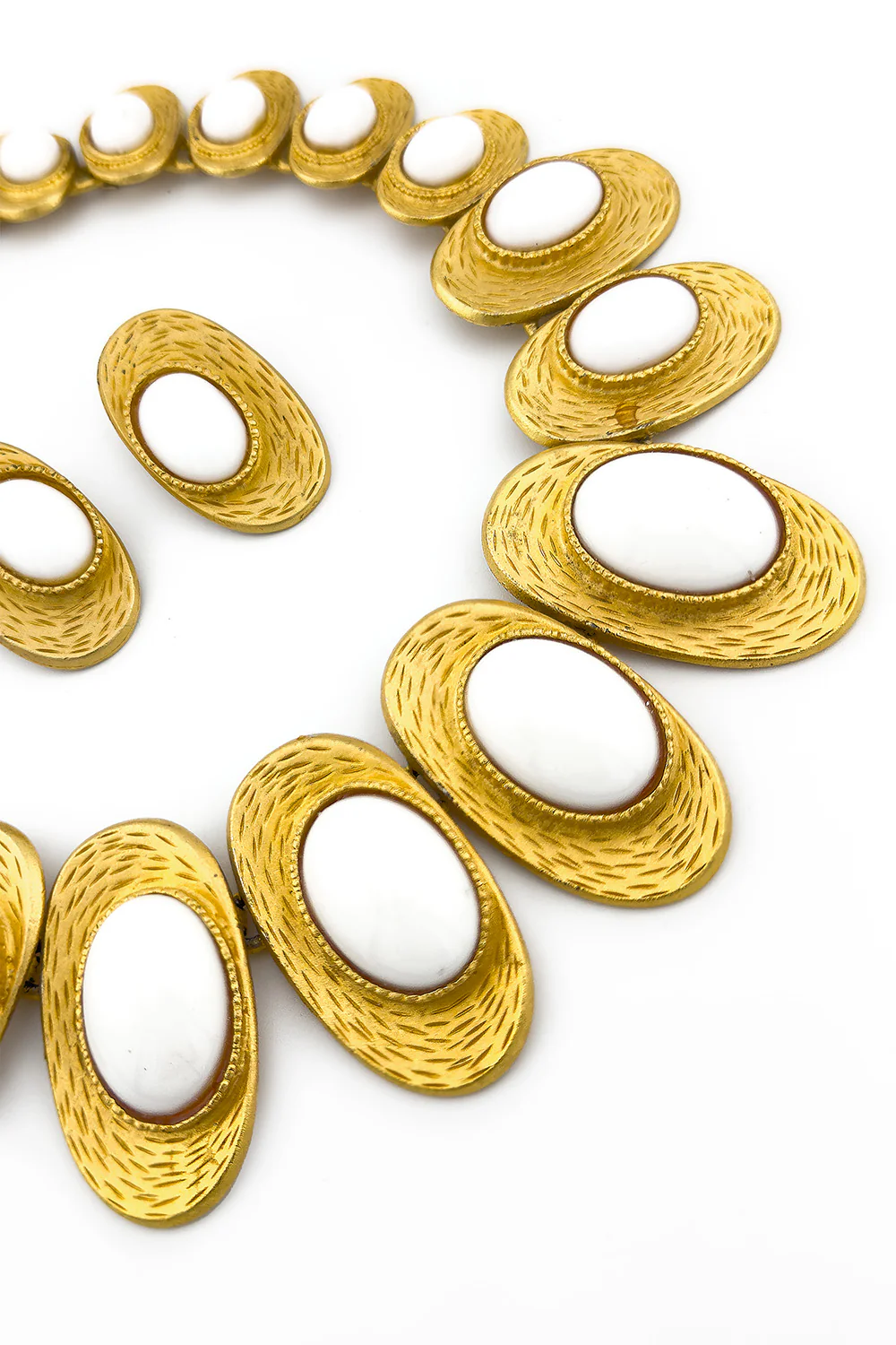 Textured Oval Cabochon Necklace & Earring Set - Image 3
