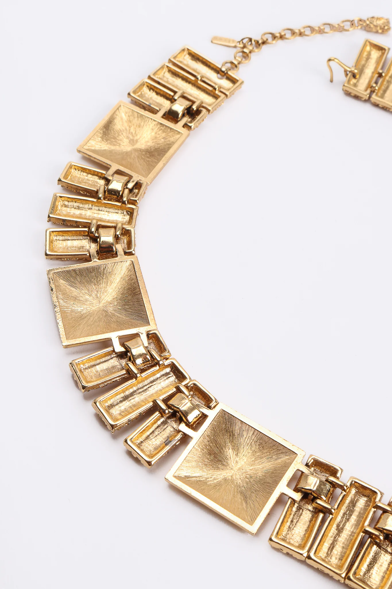Textured Pointed Collar Necklace - Image 5