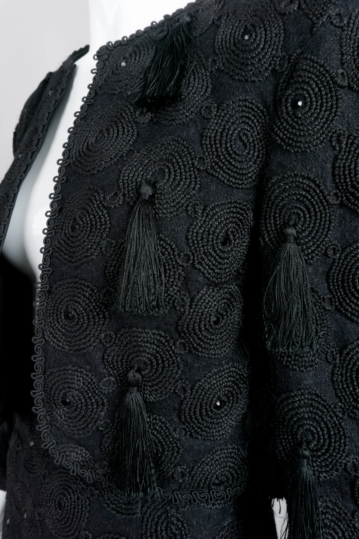Textured Tassel Skirt & Jacket Set - Image 12