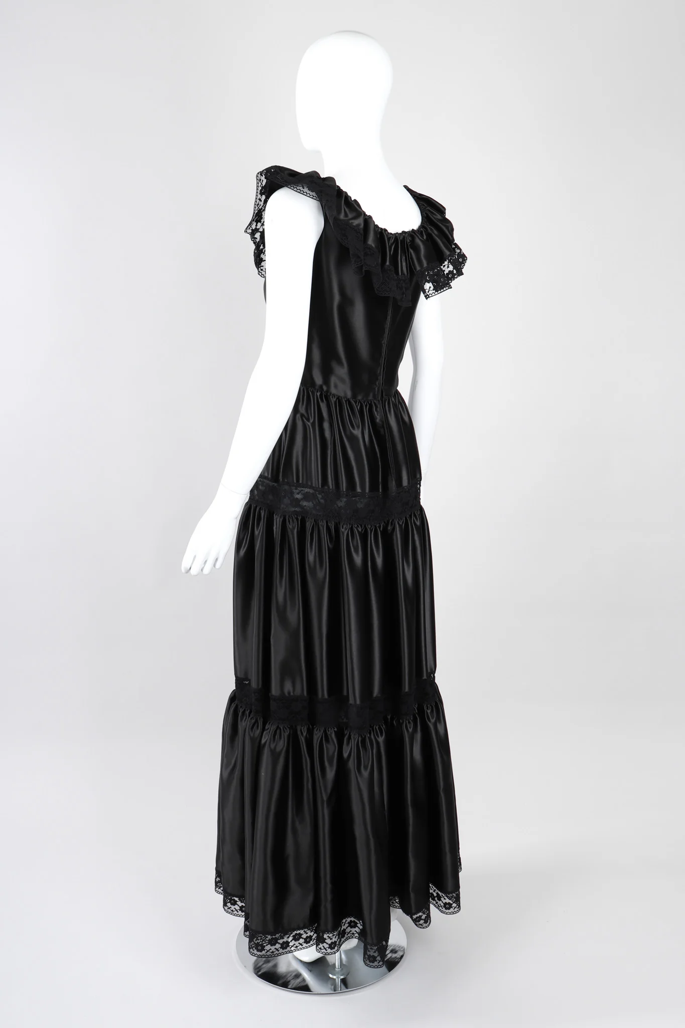 Tiered Ruffle Dress - Image 4