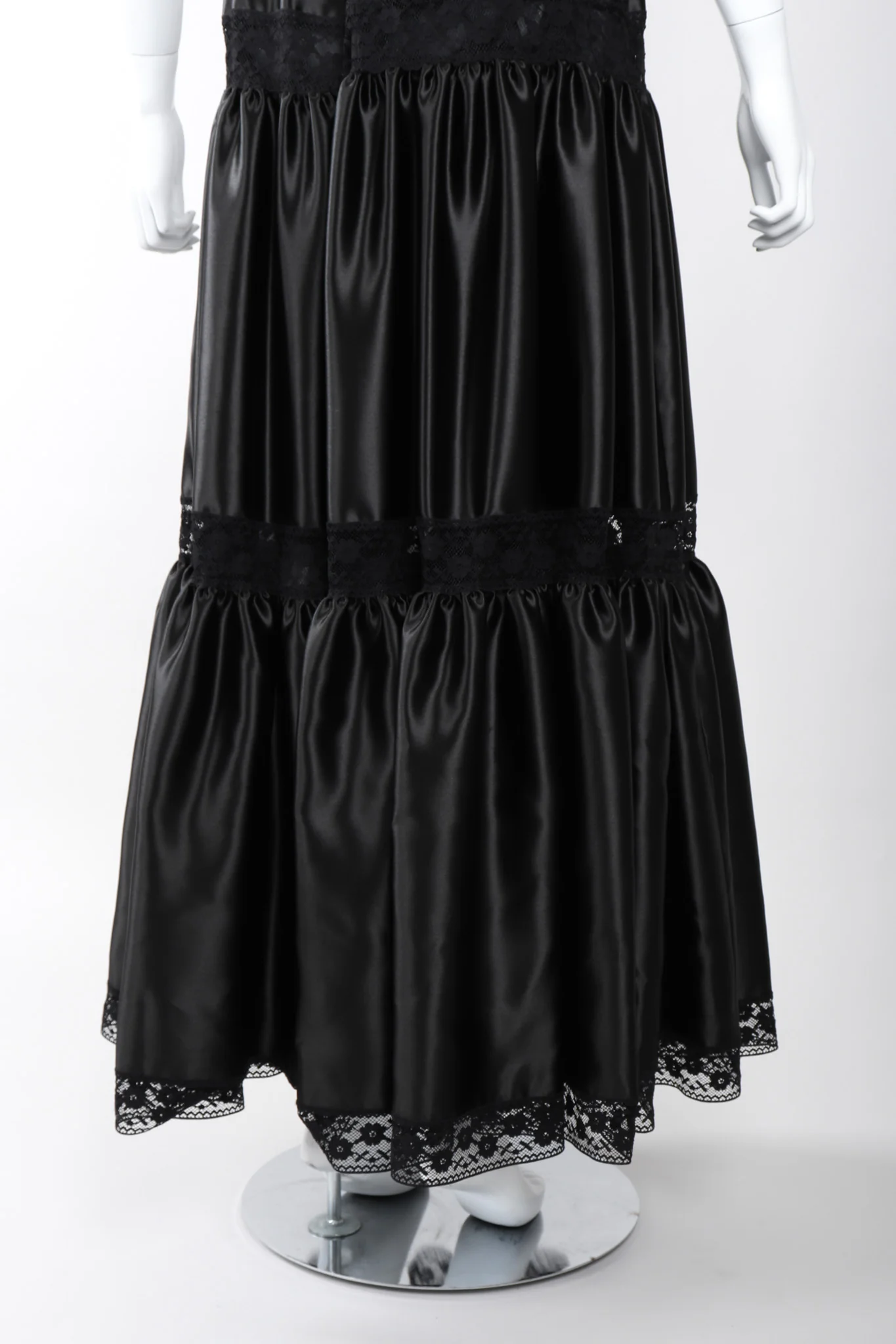Tiered Ruffle Dress - Image 9