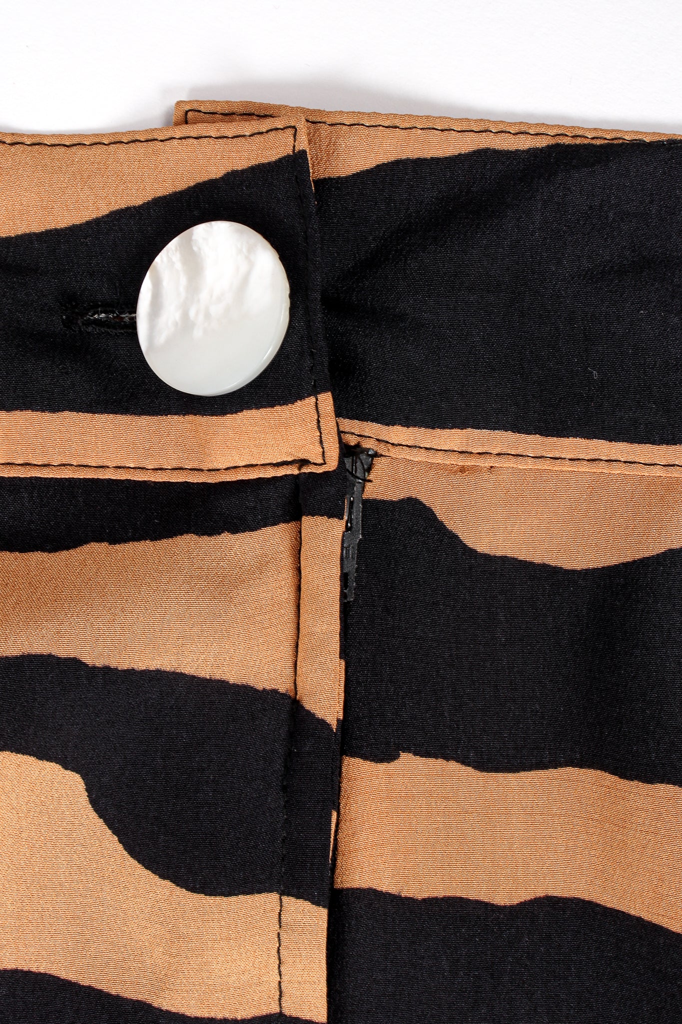 Tiger Stripe Silk Jacket & Pant Suit - Image 12