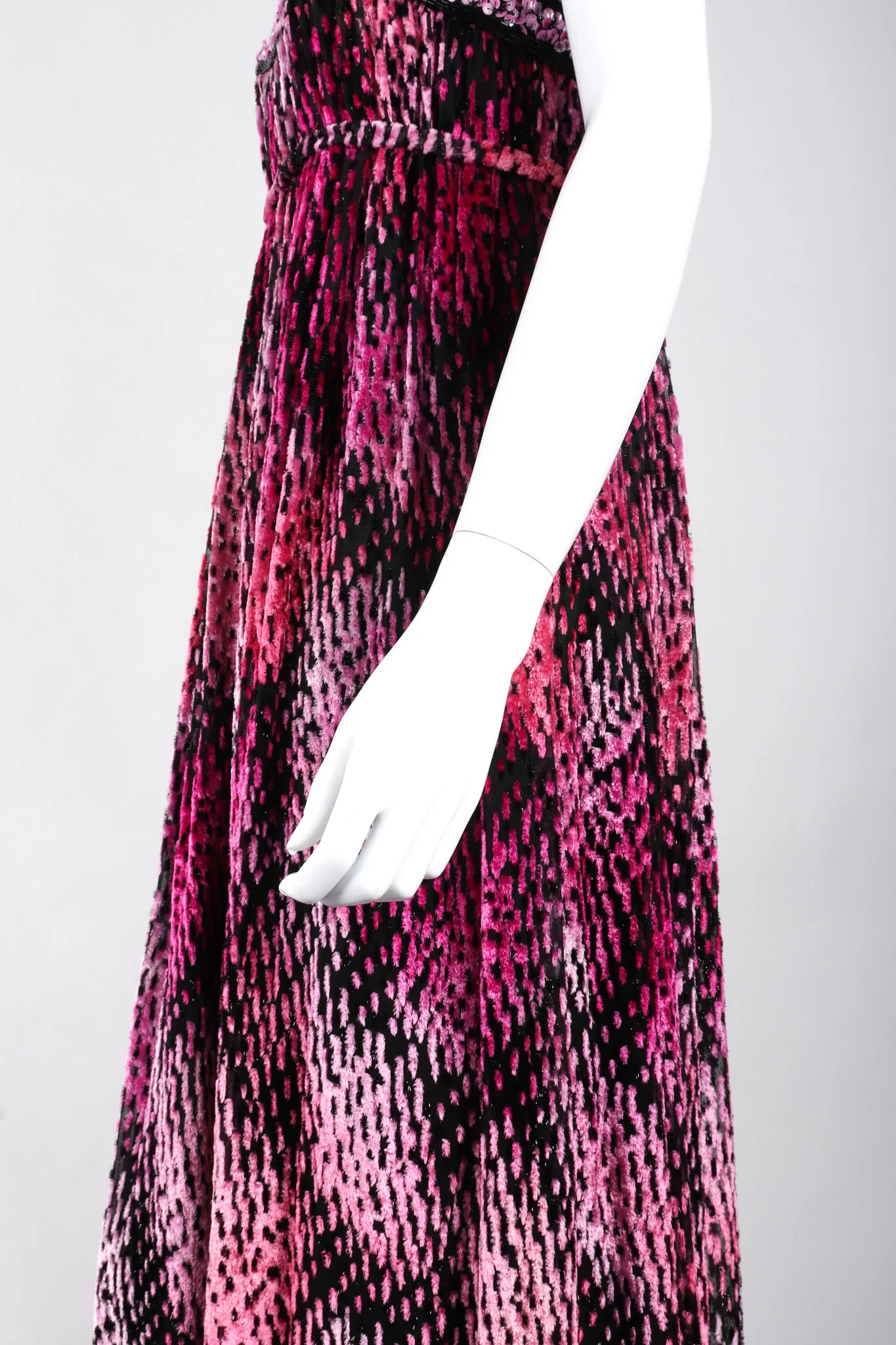 Tinsel Velvet Burnout Gown - Image 9