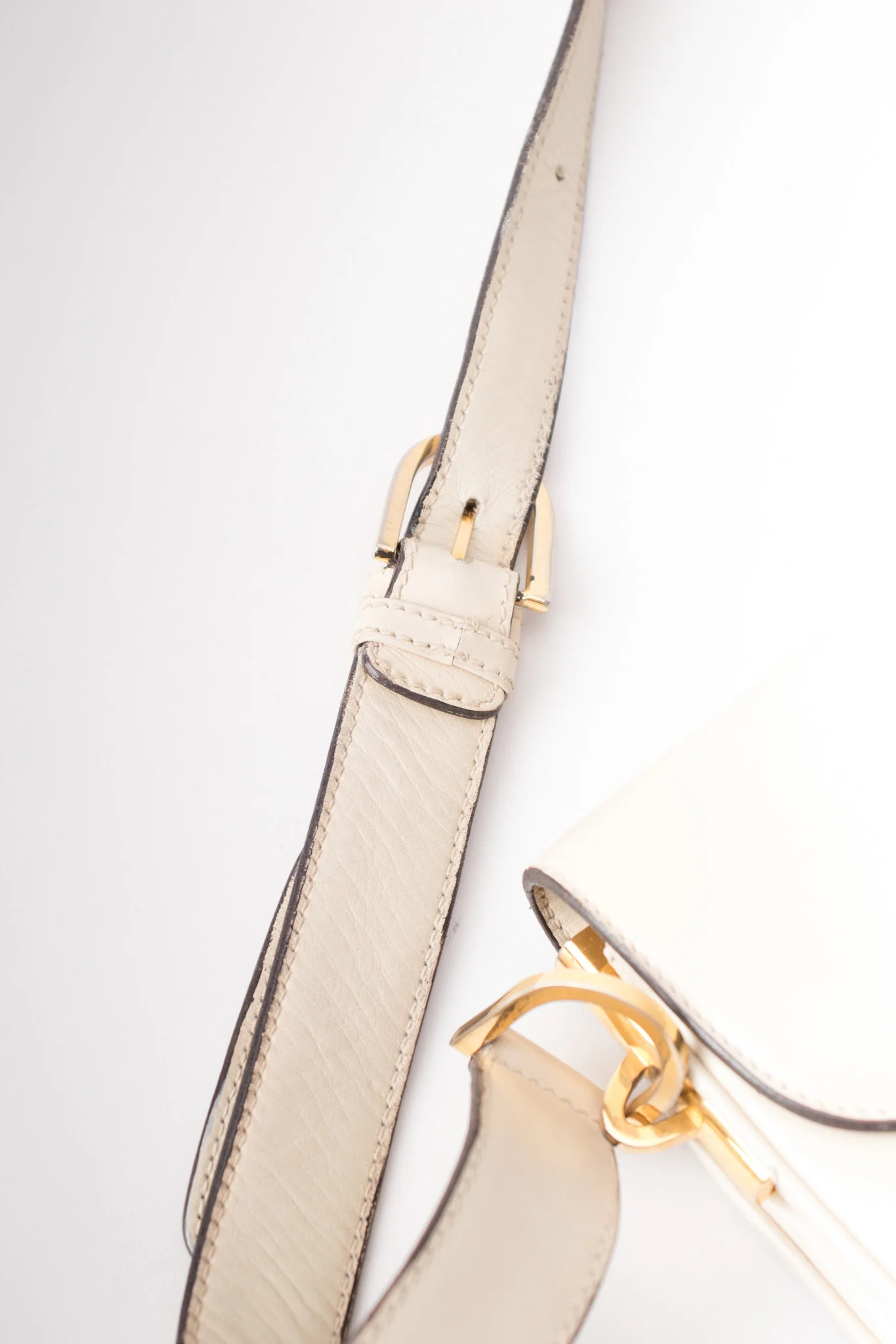 Topstitched Leather Shoulder Bag - Image 12