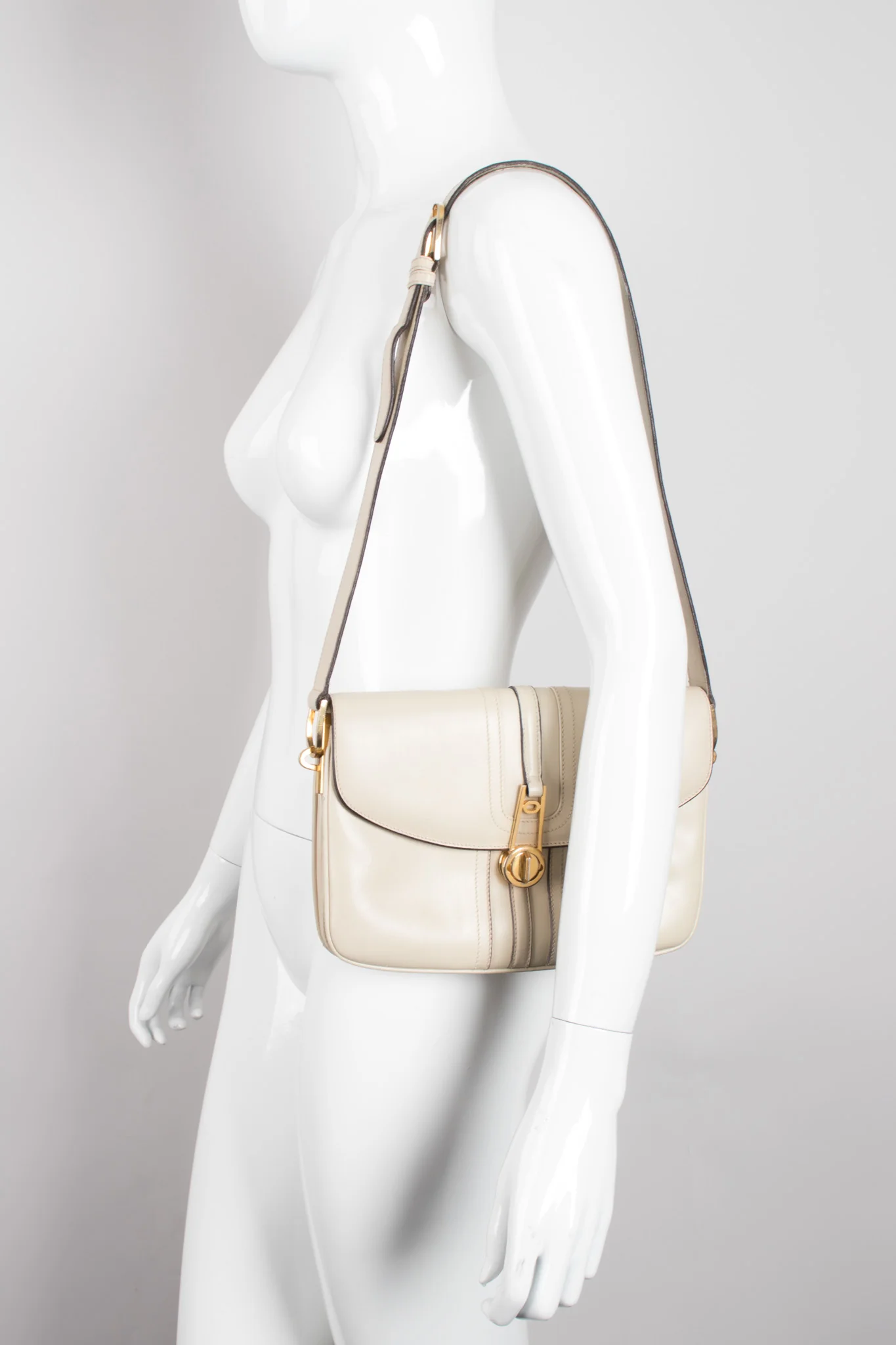 Topstitched Leather Shoulder Bag - Image 18