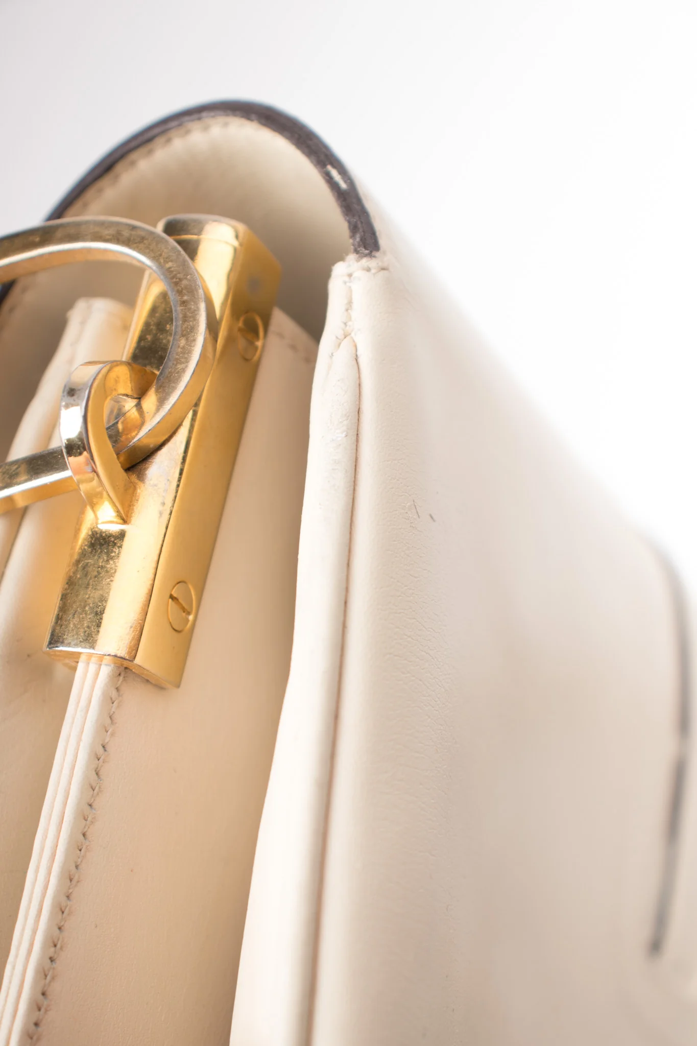 Topstitched Leather Shoulder Bag - Image 23