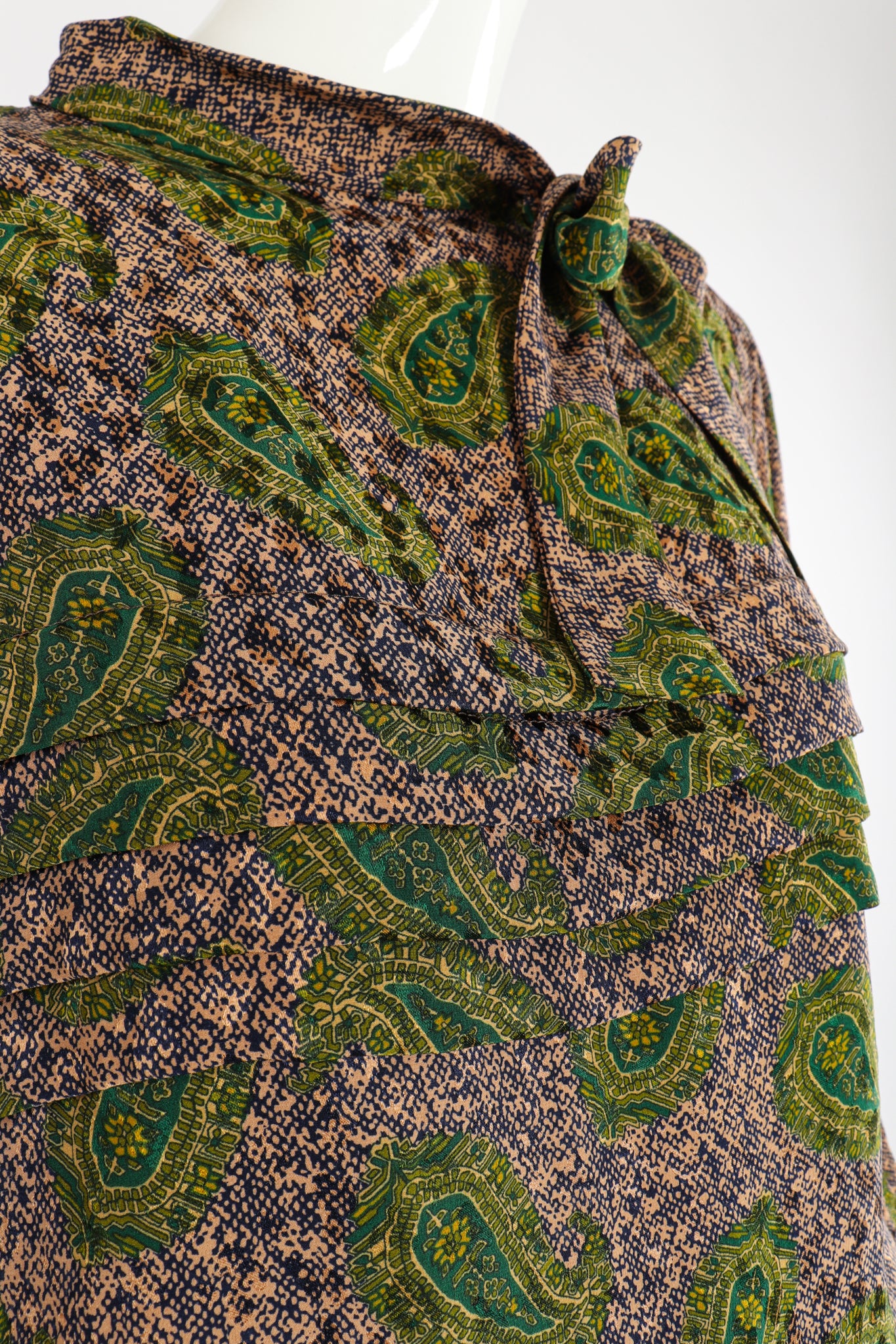 Tossed Paisley Palazzo Pant Set - Image 11