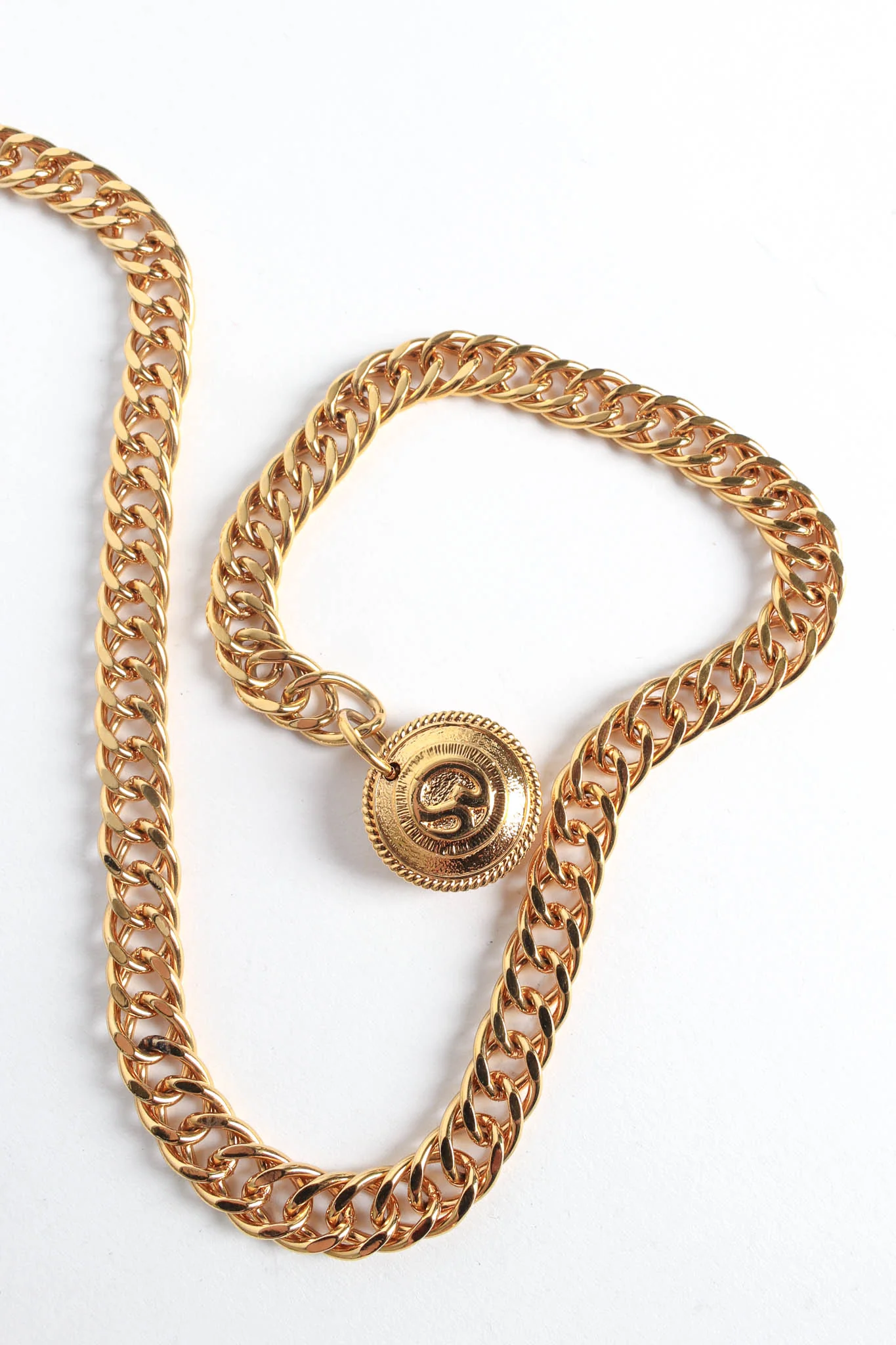 Triple Chain Logo Charm Belt - Image 9