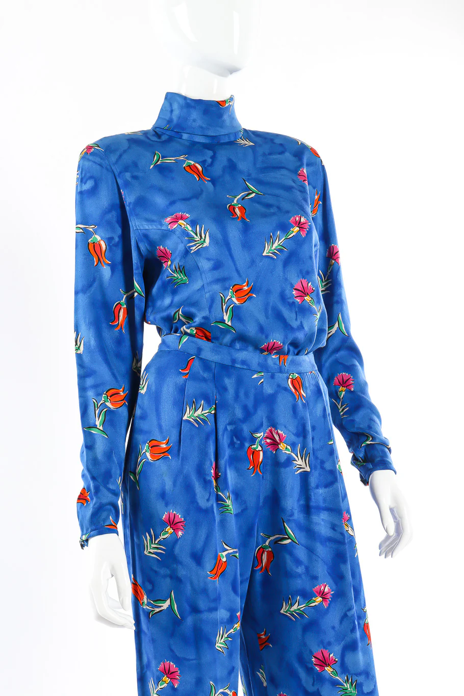 Tulips Blouse and Pants Set - Image 2
