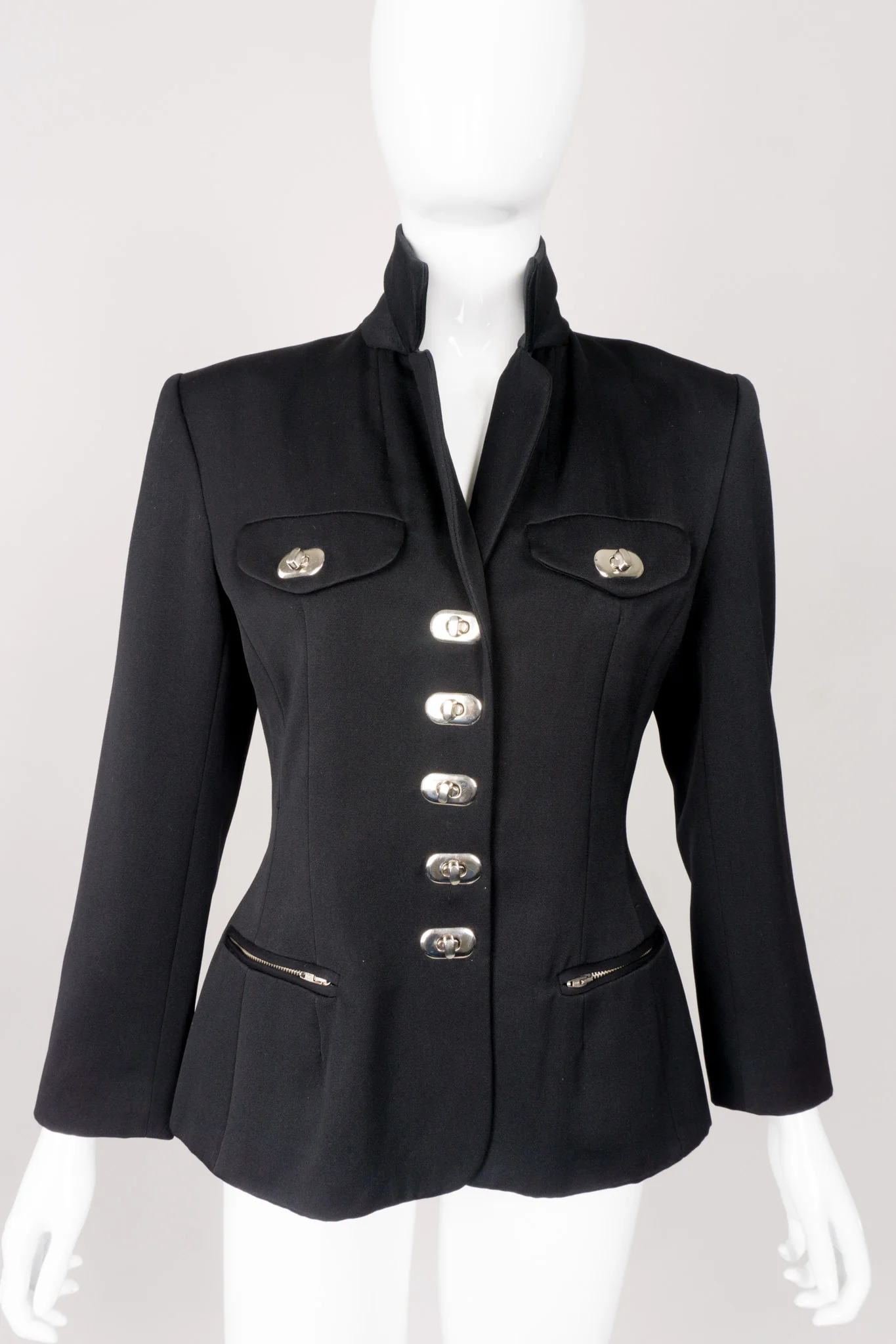 Turnlock Jacket - Image 7