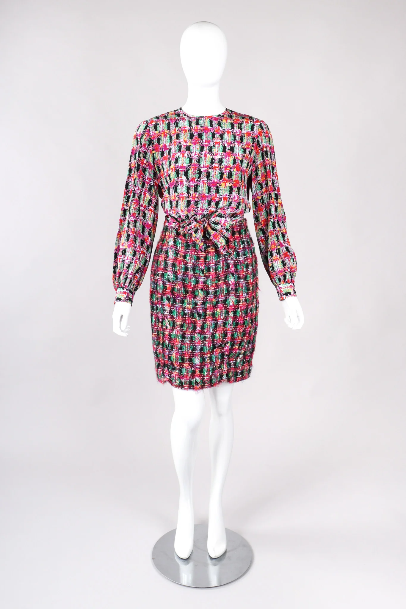 Tweed Jacket & Skirt Outfit Set - Image 9