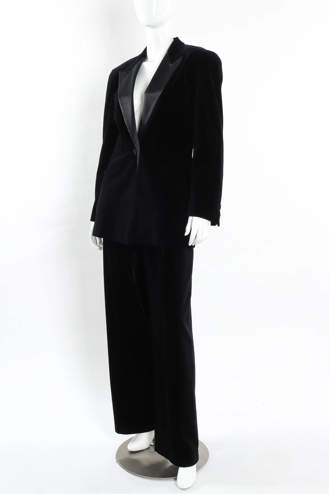 Velvet Blazer & Pant Suit Set - Image 5