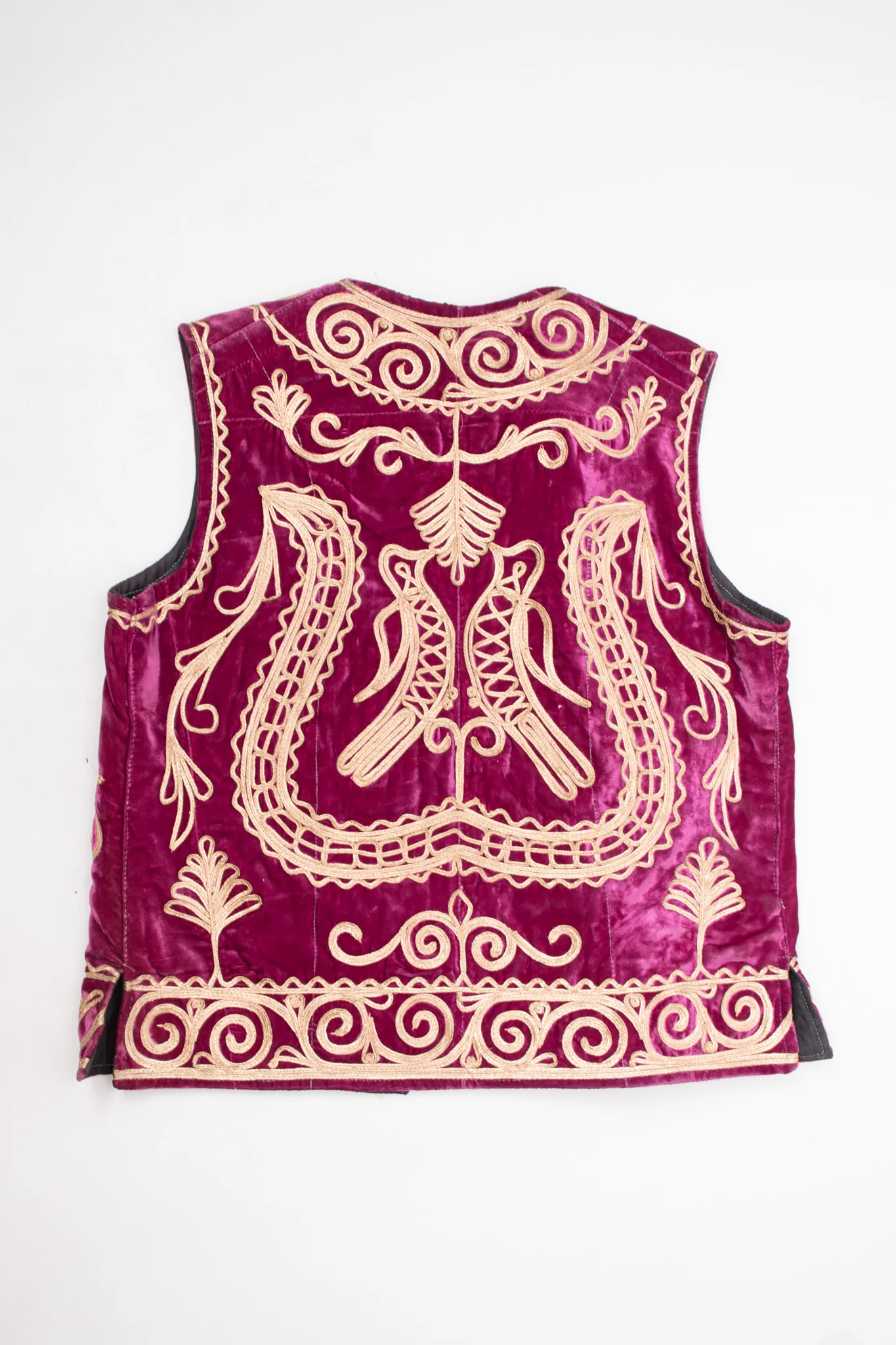 Velvet Embellished Vest - Image 10