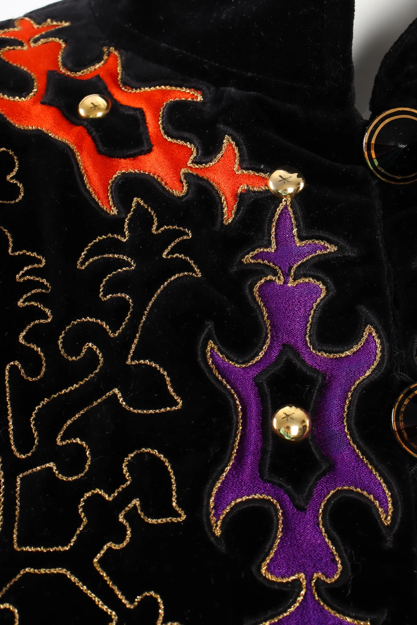 Velvet Embroidered Jacket - Image 10