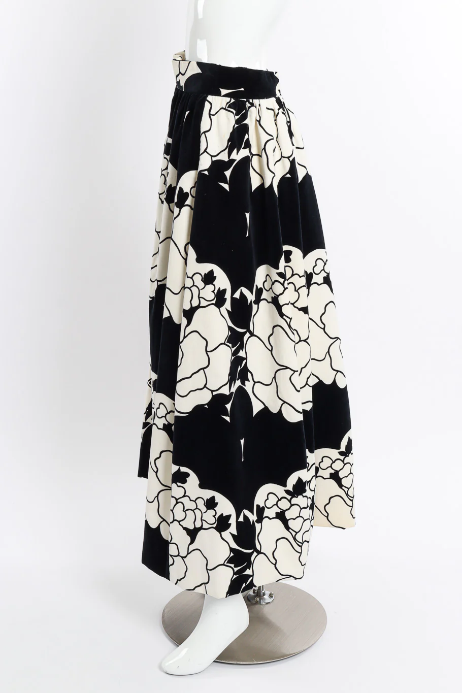 Velvet Floral Ball Skirt - Image 3