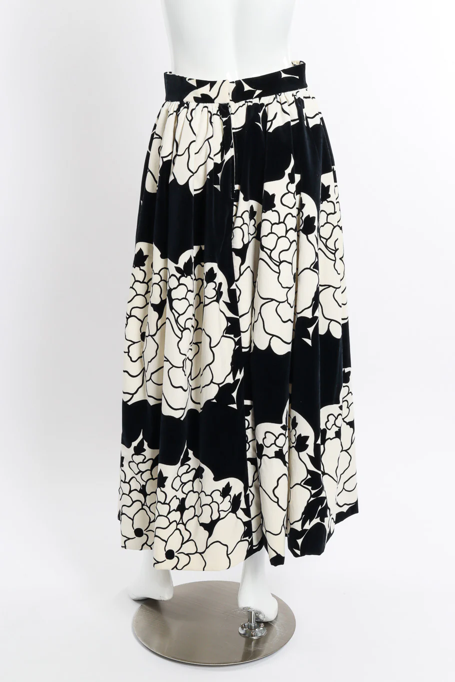 Velvet Floral Ball Skirt - Image 4