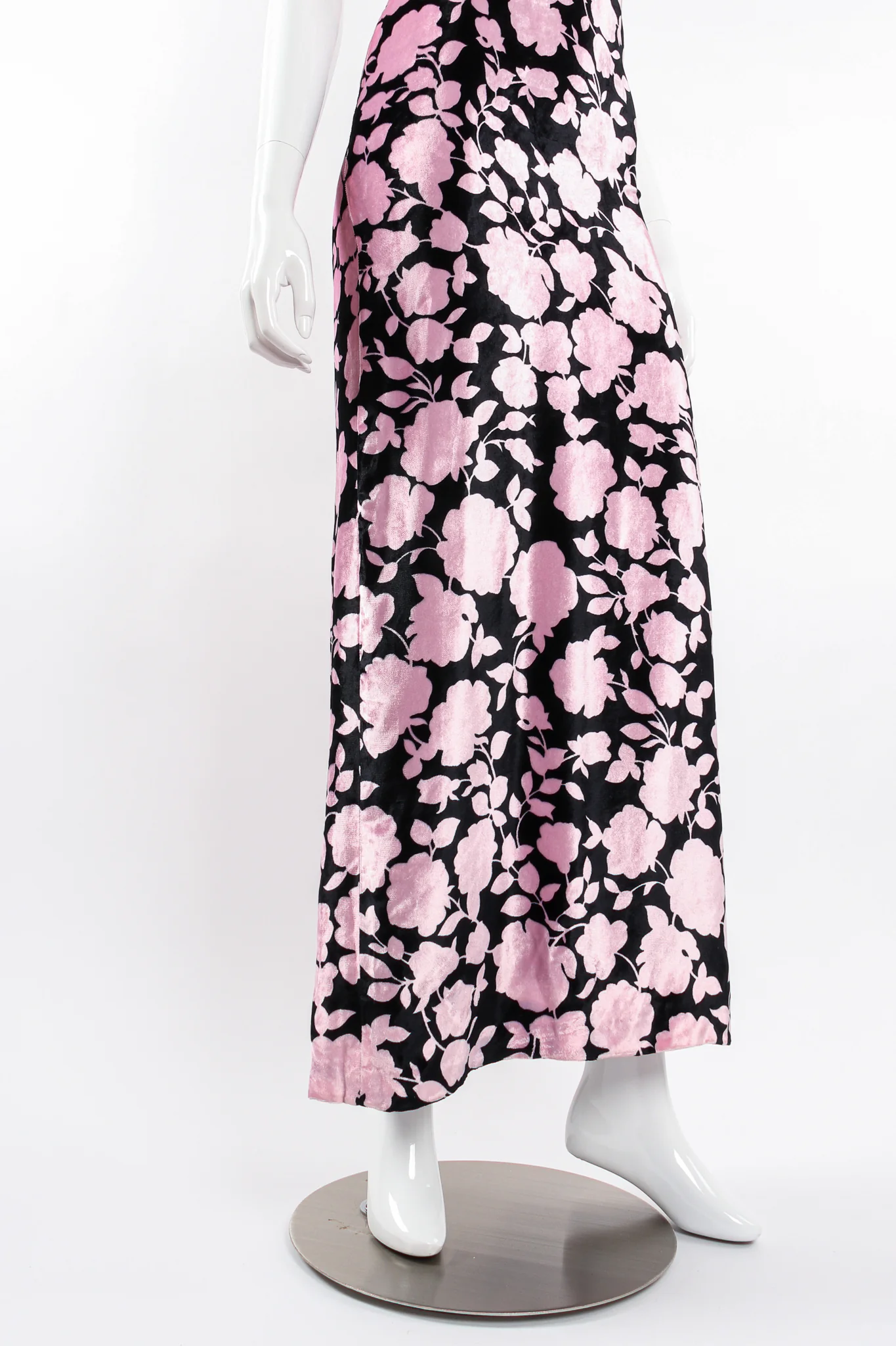 Velvet Floral Silhouette Gown - Image 10