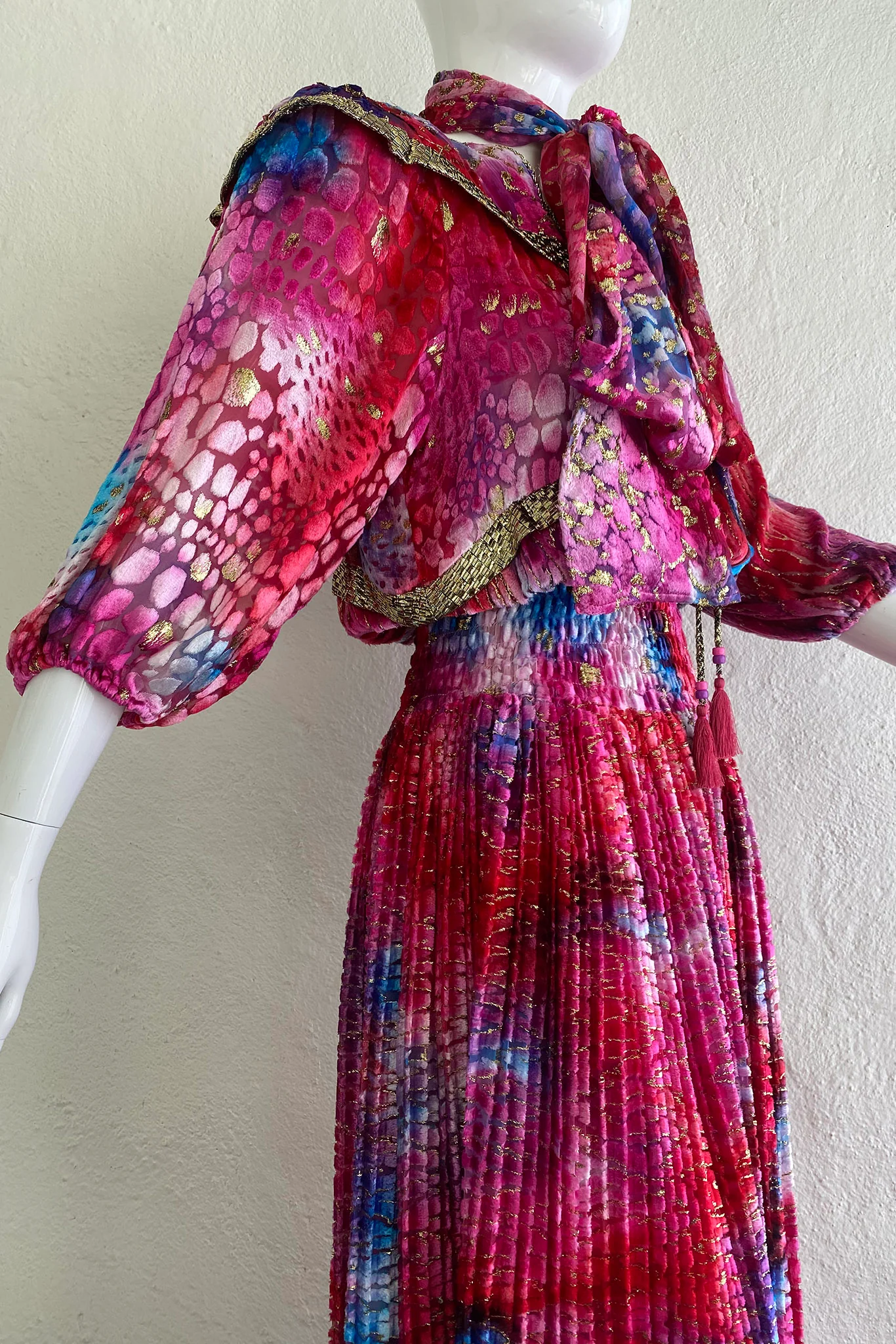 Velvet Lamé Blouson Dress - Image 3