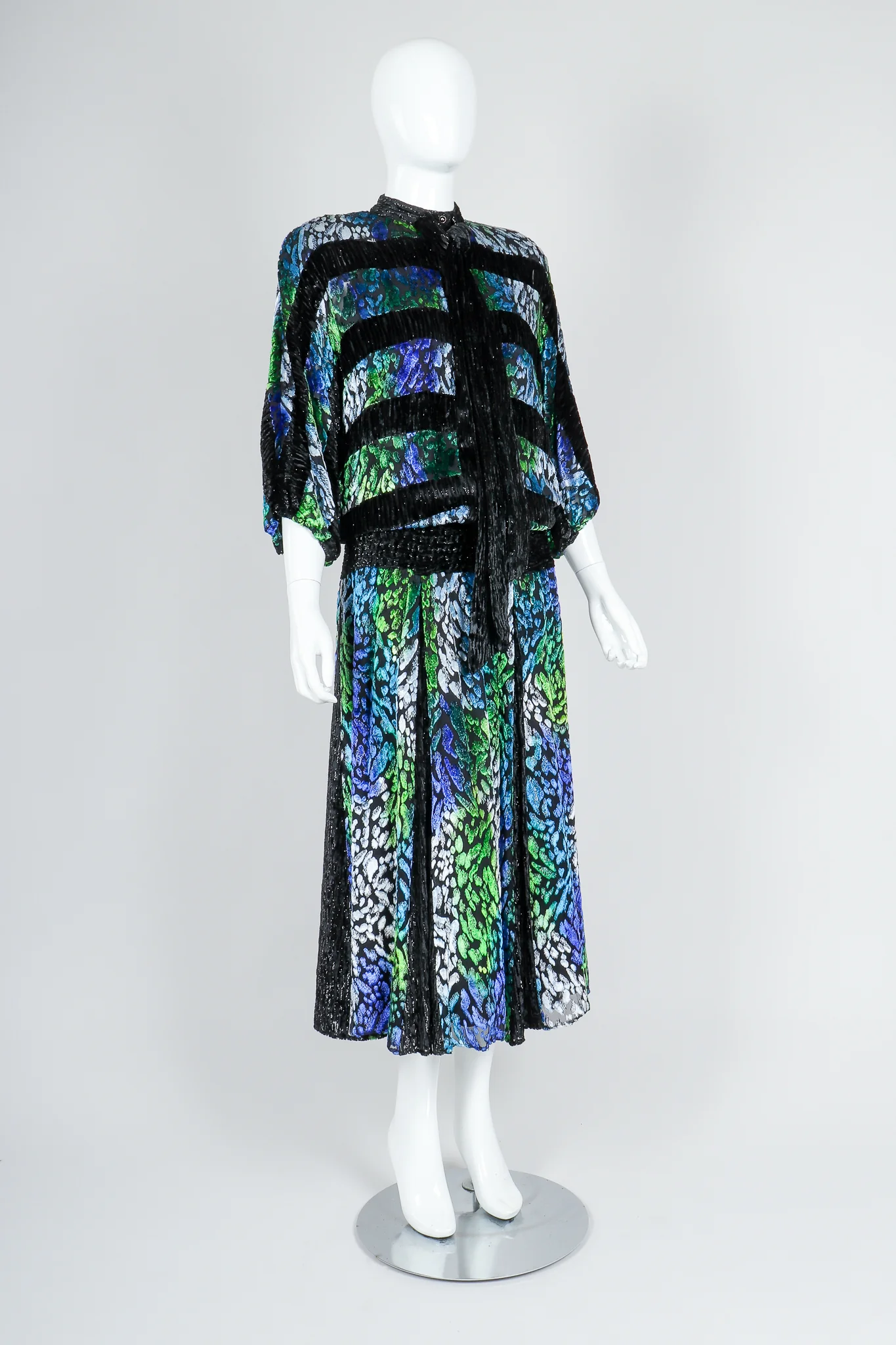 Velvet Lamé Burnout Dress - Image 3