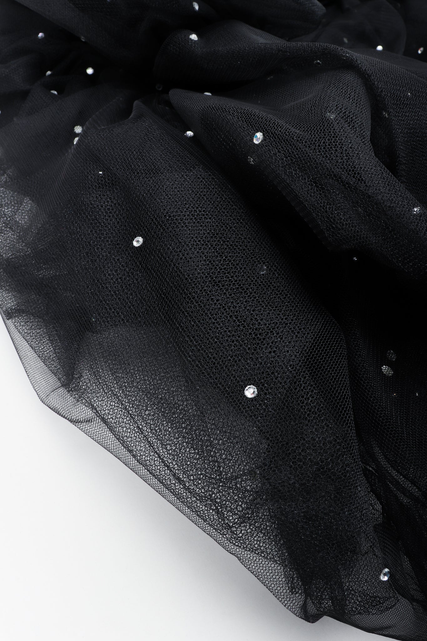Velvet Pouf Midi Dress - Image 7