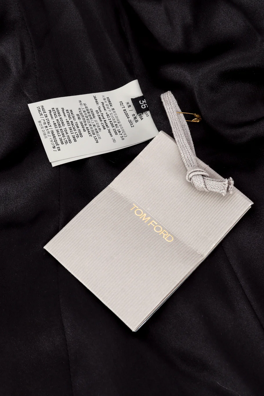 Velvet Tuxedo Jacket - Image 9