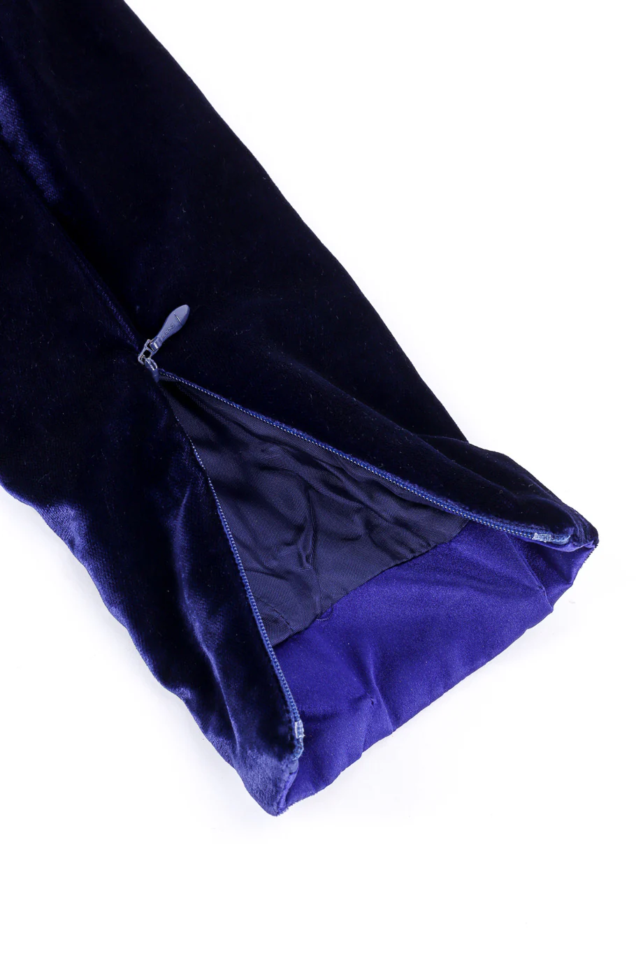 Velvet V-Back Gown - Image 8