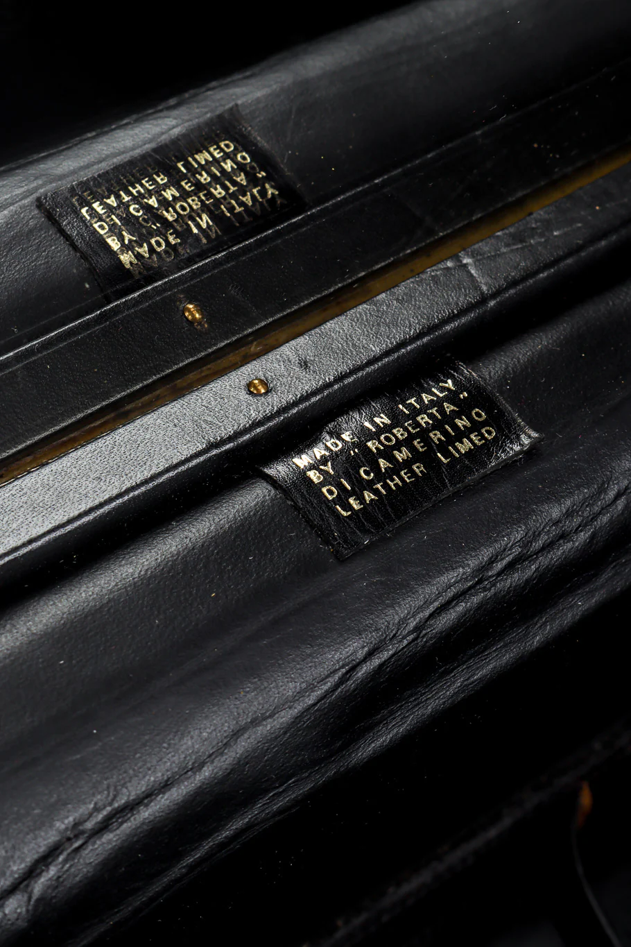 Velvet Vanity Case - Image 17