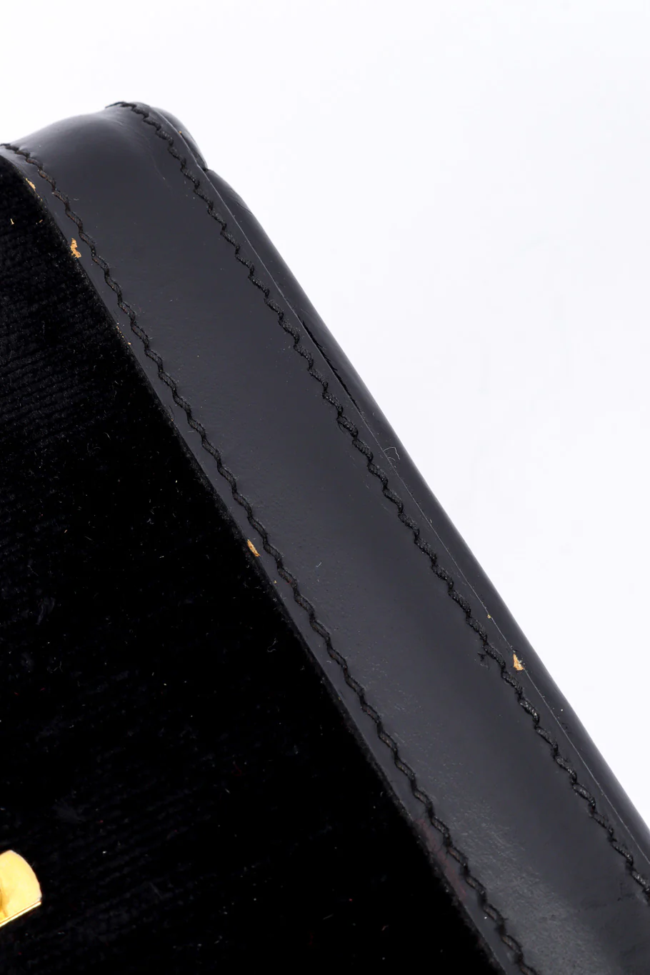 Velvet Vanity Case - Image 18