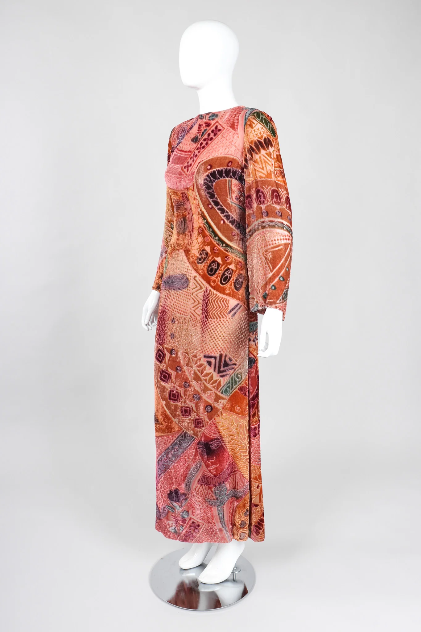 Velvet Woodblock Burnout Gown - Image 4