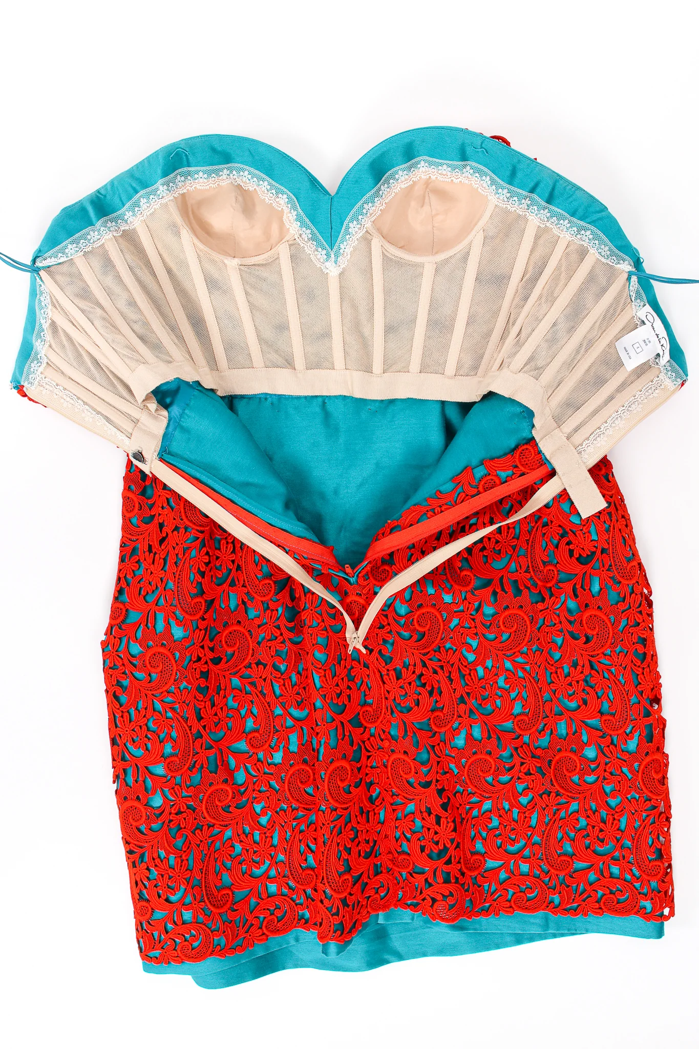 Venetian Lace Sweetheart Dress - Image 11