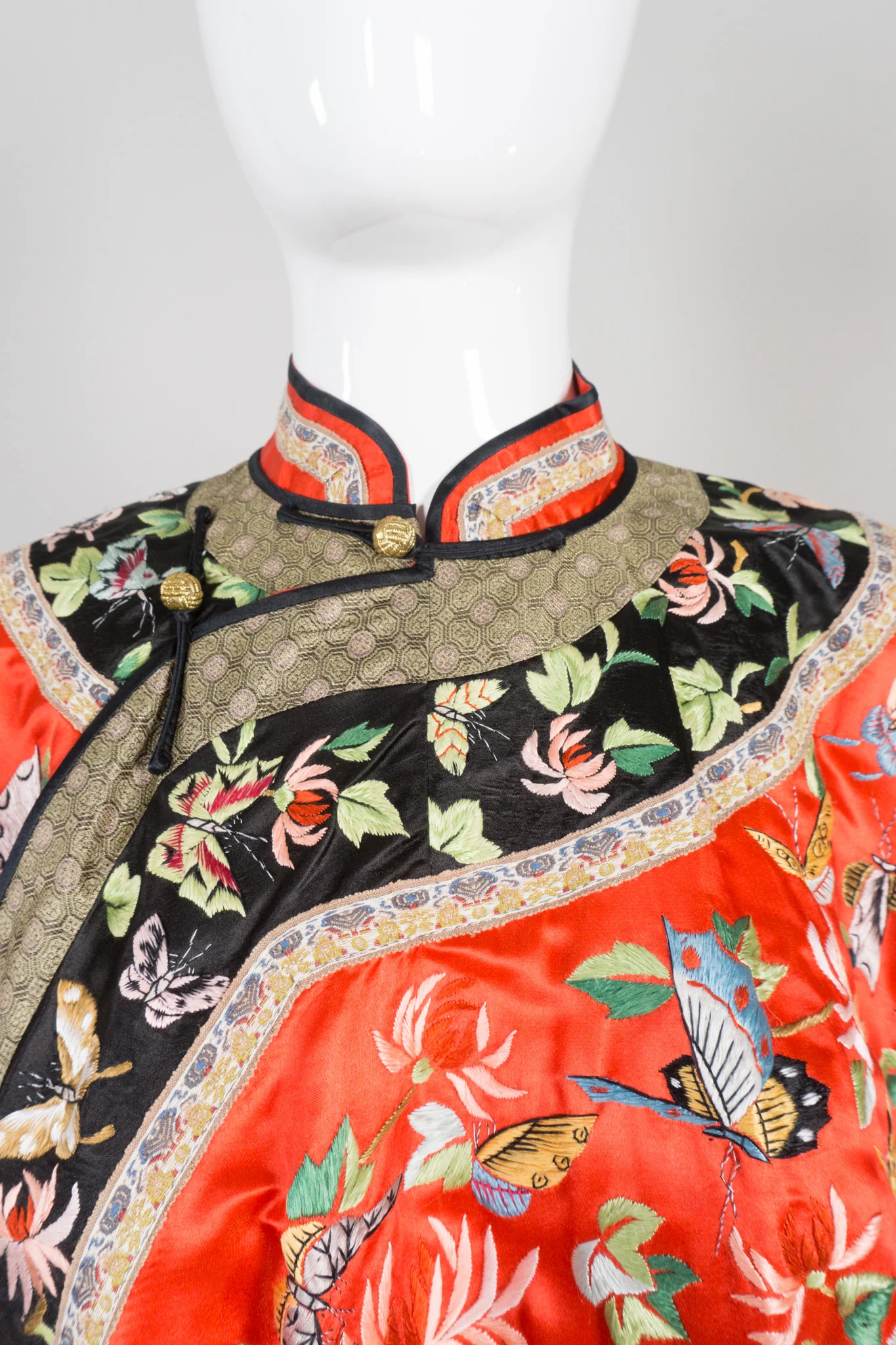 Vintage Chinese Rainbow Butterfly Embroidered Jacket - Image 10