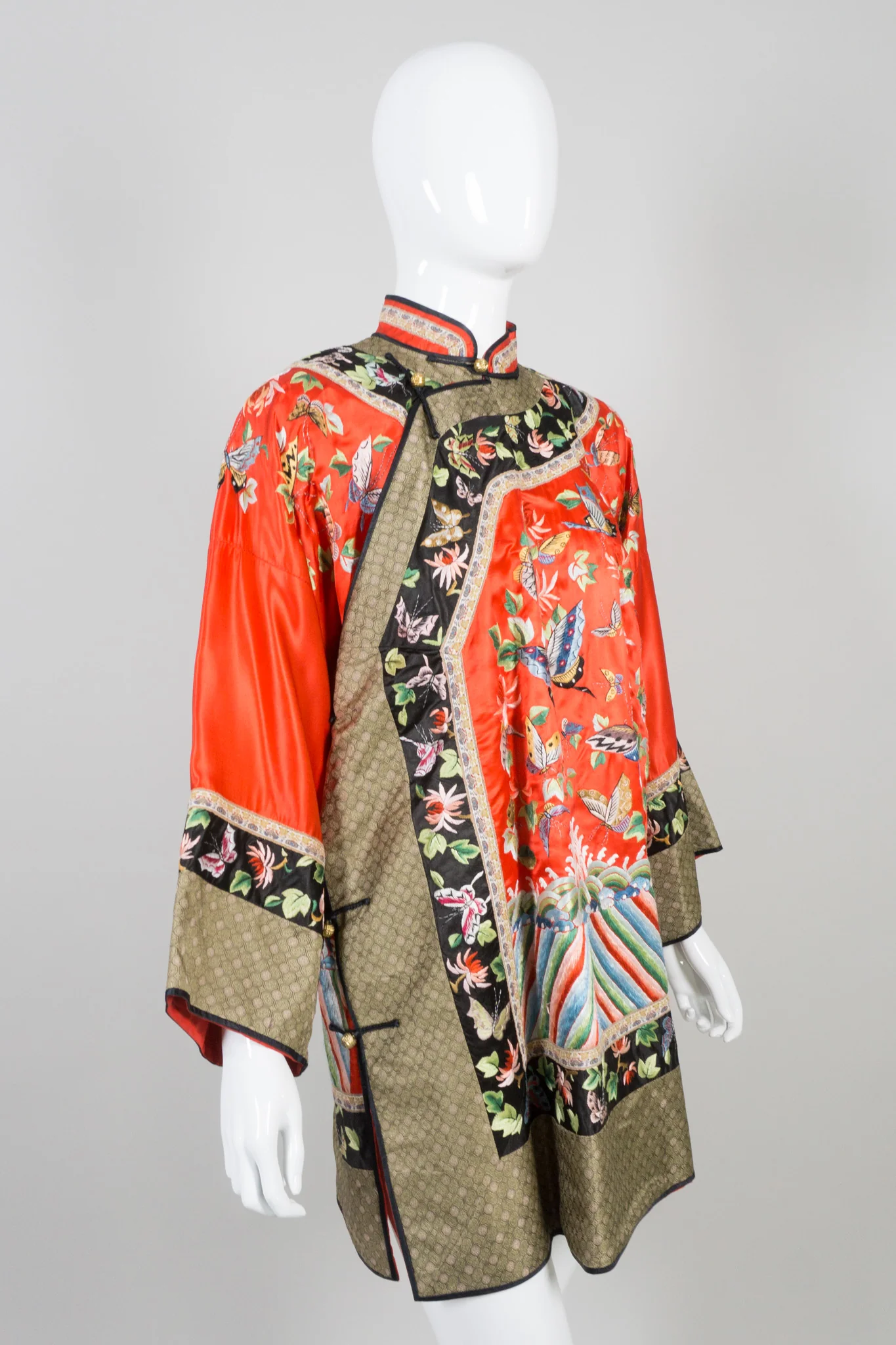 Vintage Chinese Rainbow Butterfly Embroidered Jacket - Image 9