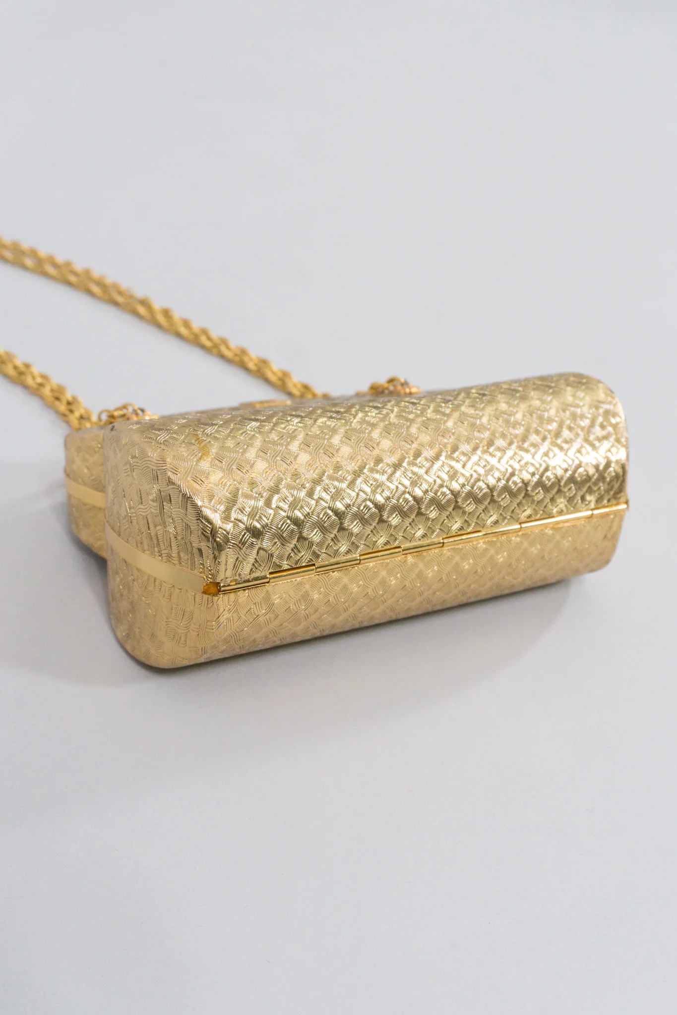 Vintage Gold Hard Case Shoulder Bag - Image 11