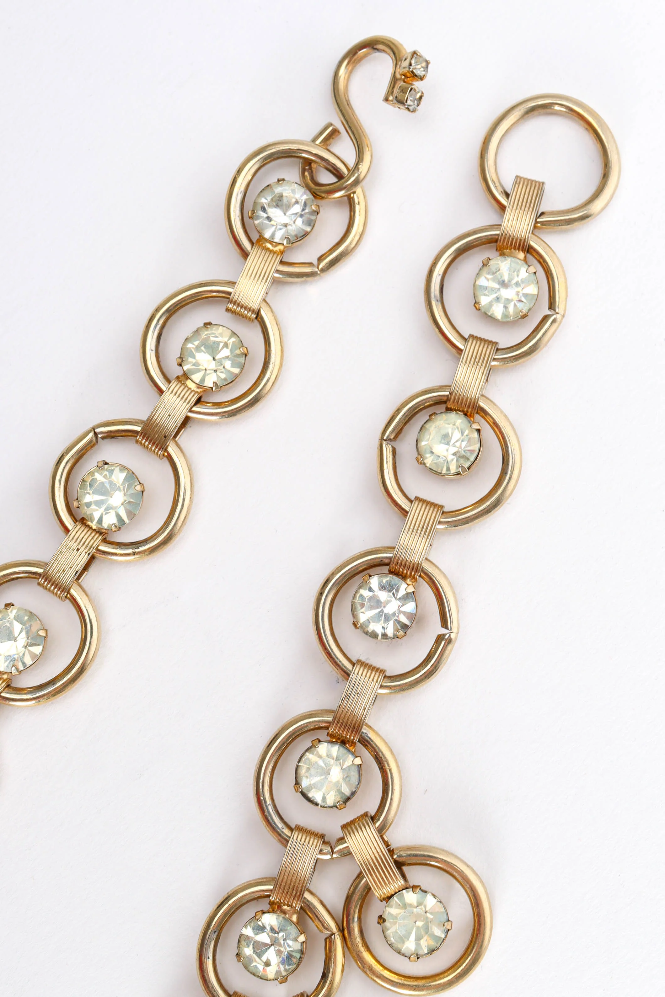 Waterfall Circle Link Necklace - Image 4