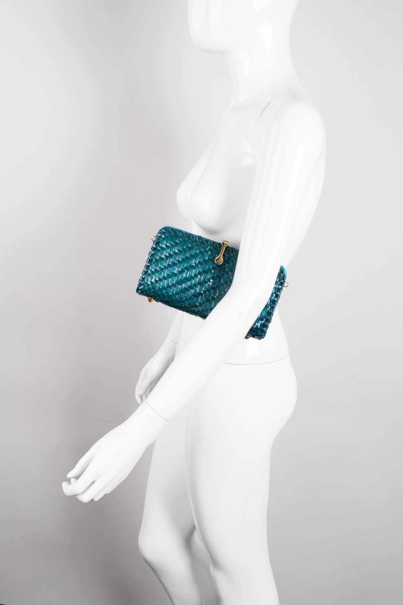 Wicker Shoulder Bag - Image 25