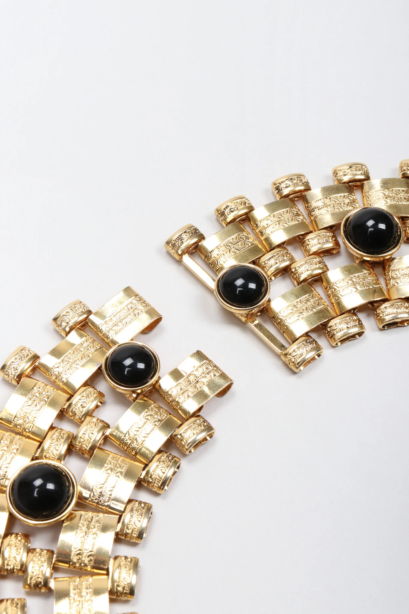 Wide Cabochon Chain Collar - Image 7