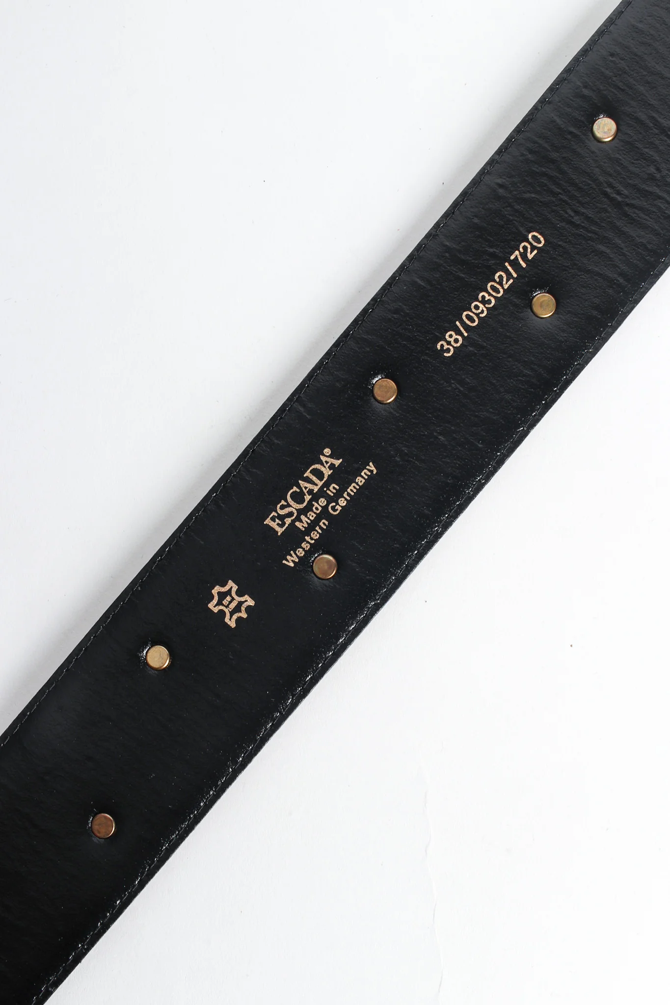 Medallion Stud Leather Belt - Image 8
