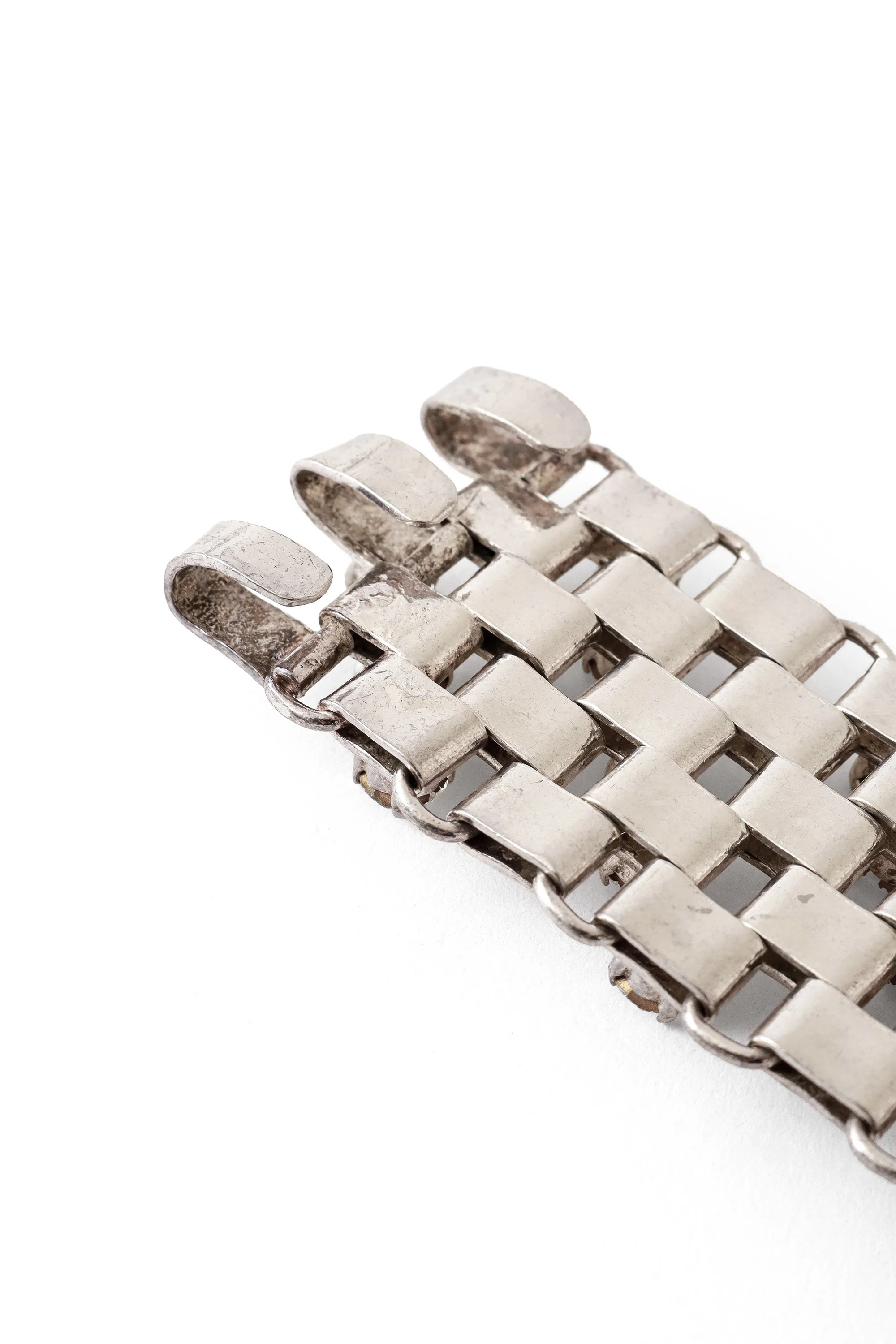 Woven Link Rhinestone Bracelet - Image 5