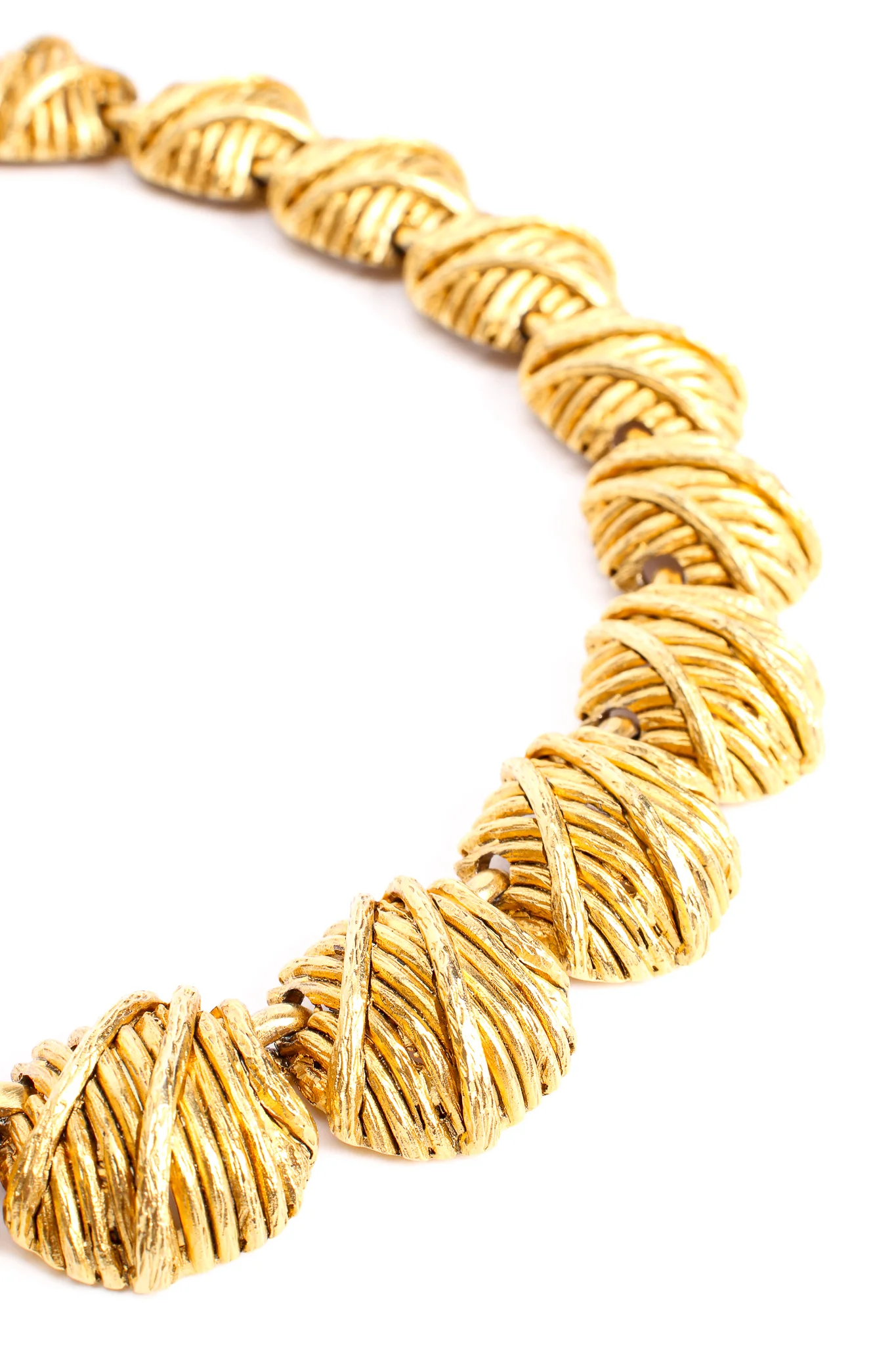 Wrap Textured Dome Collar