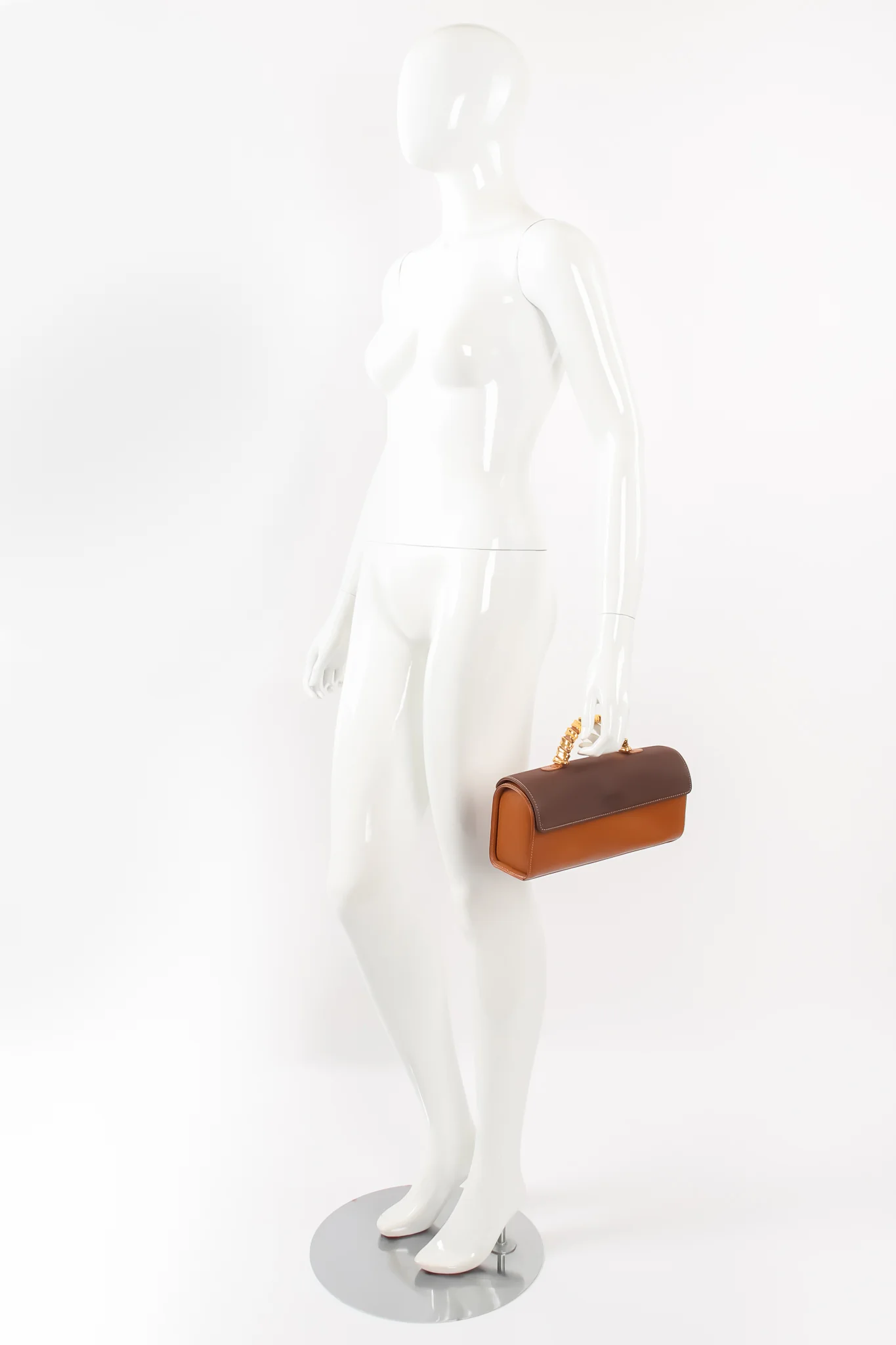Wrapped Handle Barrel Flap Bag - Image 15